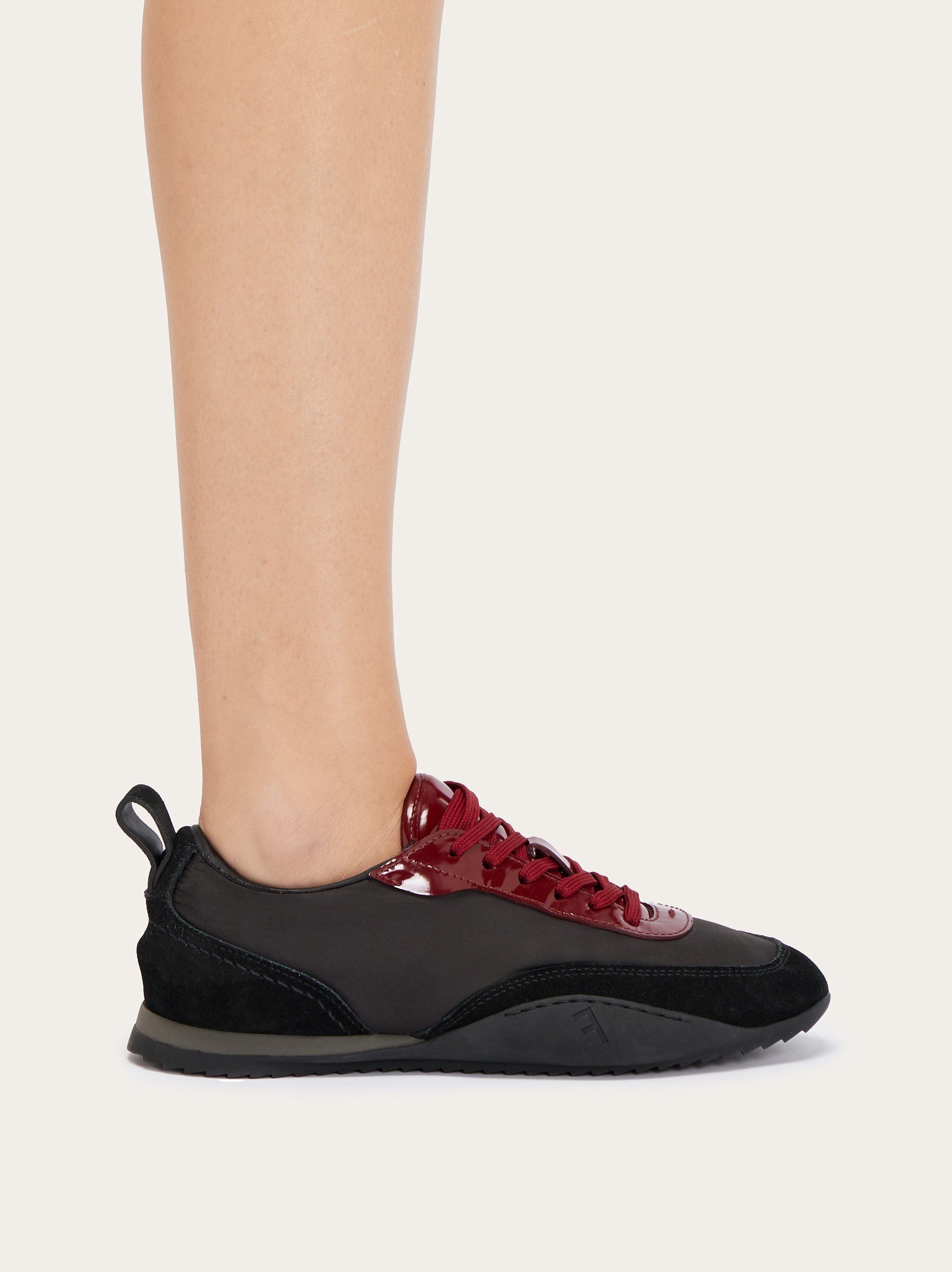 Salvatore Ferragamo o1s1rm0924 Lace-up Low-Top Sneakers in Black/Red Size US 12.5 / EU 45-46 - 3 Thumbnail