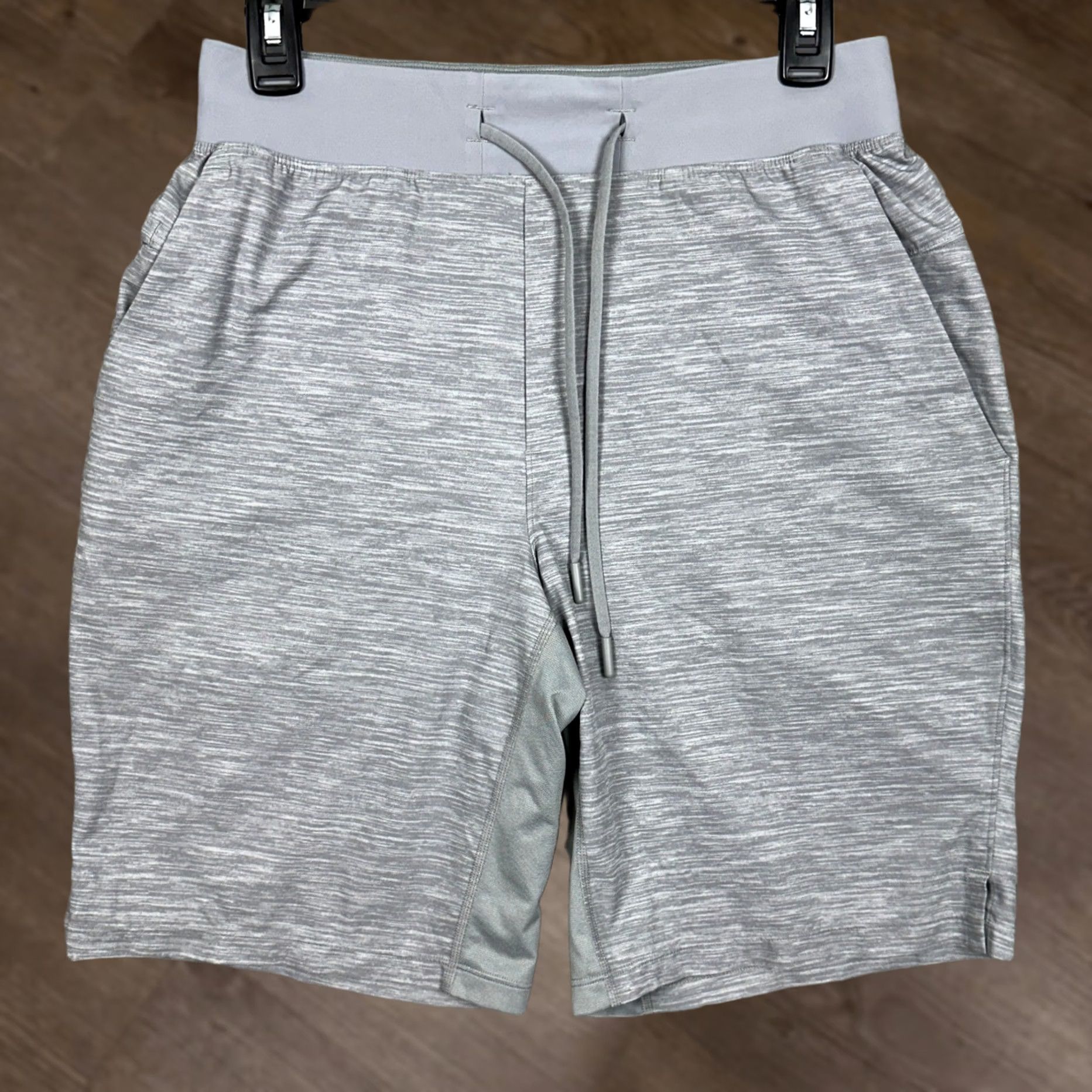 Lululemon Lululemon Athletic Shorts Men S Gray Heathered Space Dye Drawstring Pockets Lightweight Breathable Moisture Wicking EUC Size US 29 - 1 Thumbnail