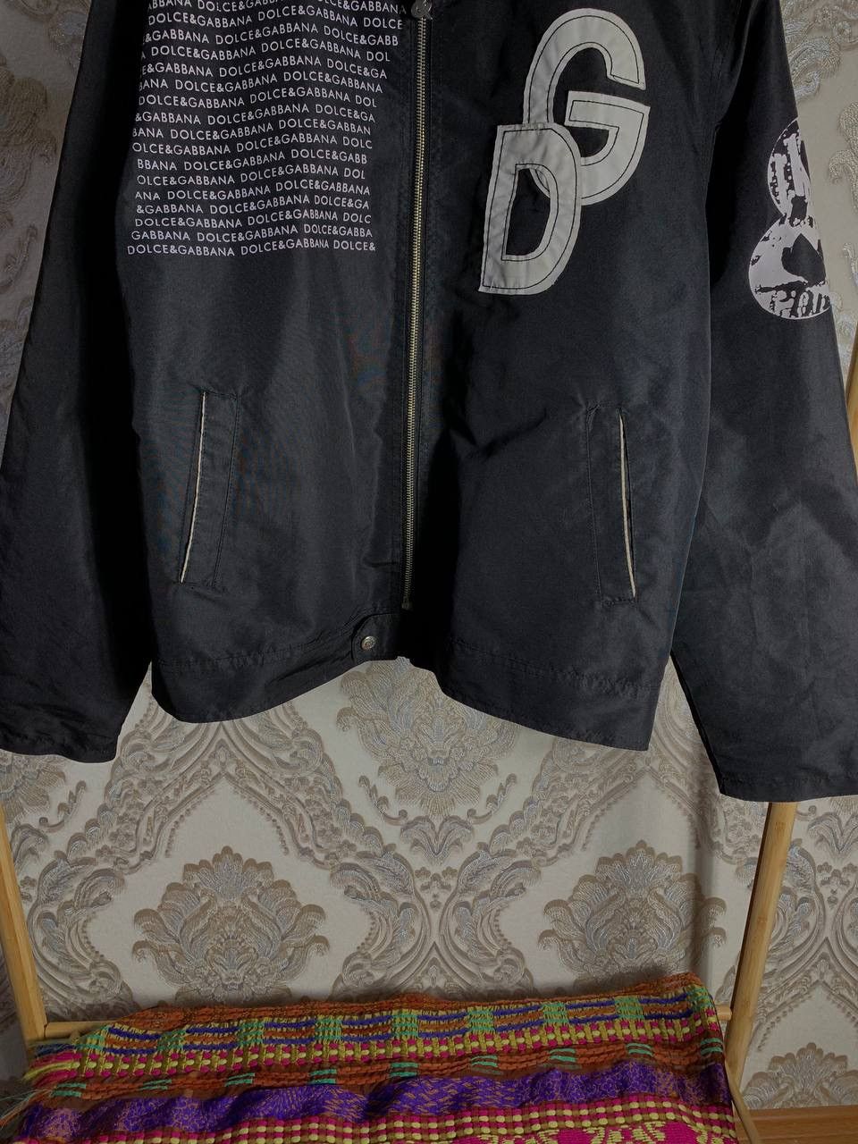 Vintage VERY RARE DOLCE & GABBANA LIGHT JACKET BIG LOGO Y2K 90s HYPE Size US M / EU 48-50 / 2 - 3 Thumbnail