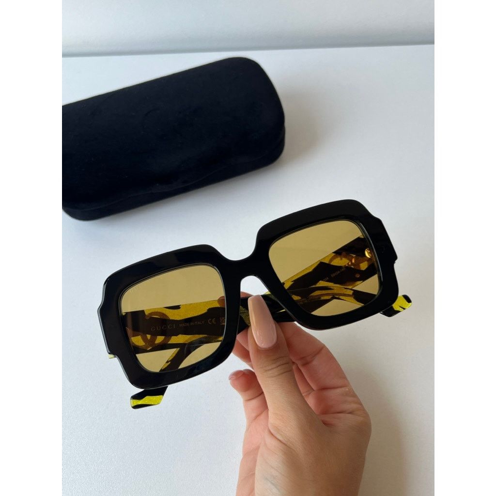 Gucci NEW Gucci GG1547S Black Yellow Zebra Square Sunglasses