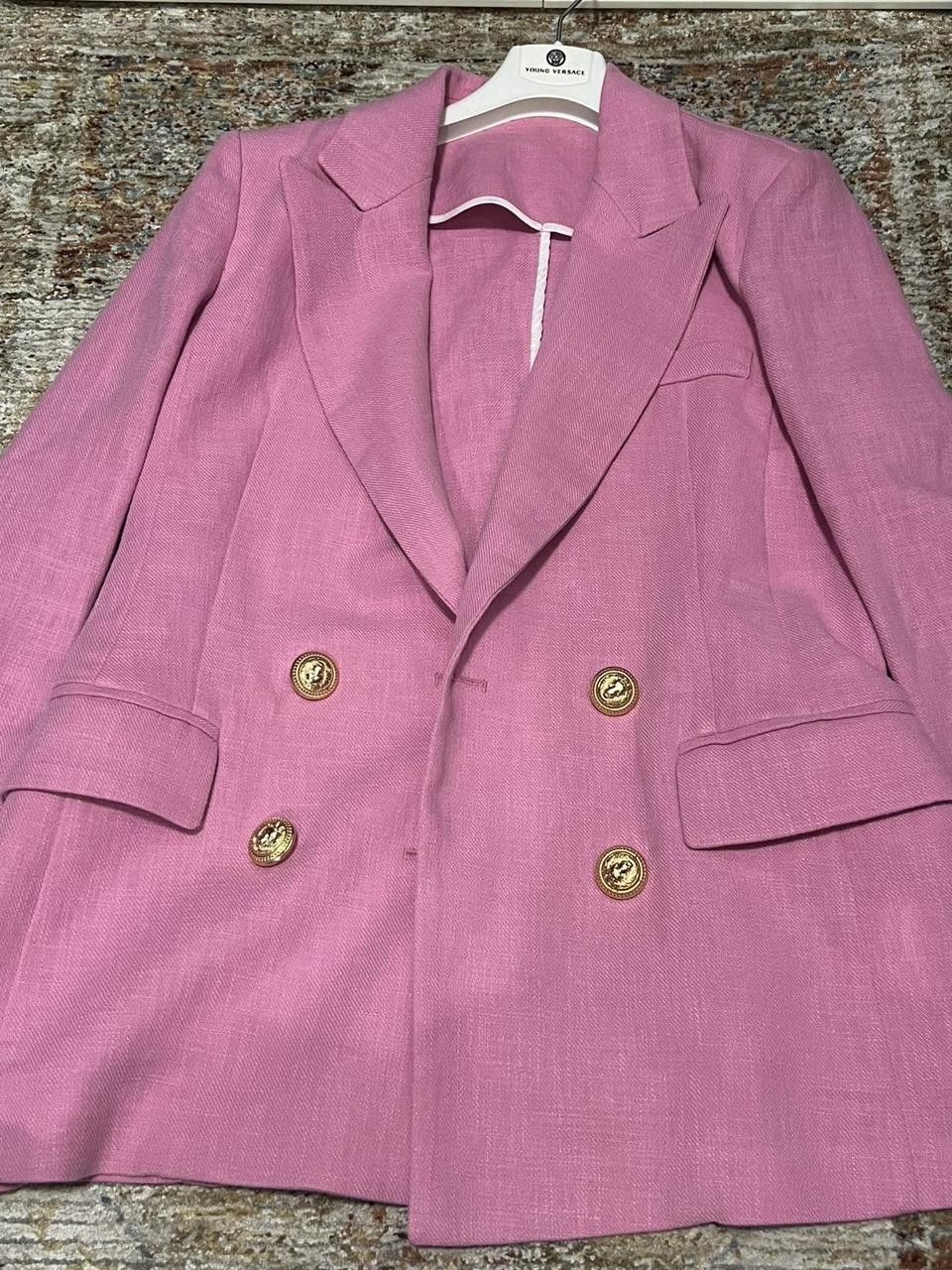Vintage Pink Double-Breasted Blazer with Gold Buttons Size M / US 6-8 / IT 42-44 - 1 Thumbnail