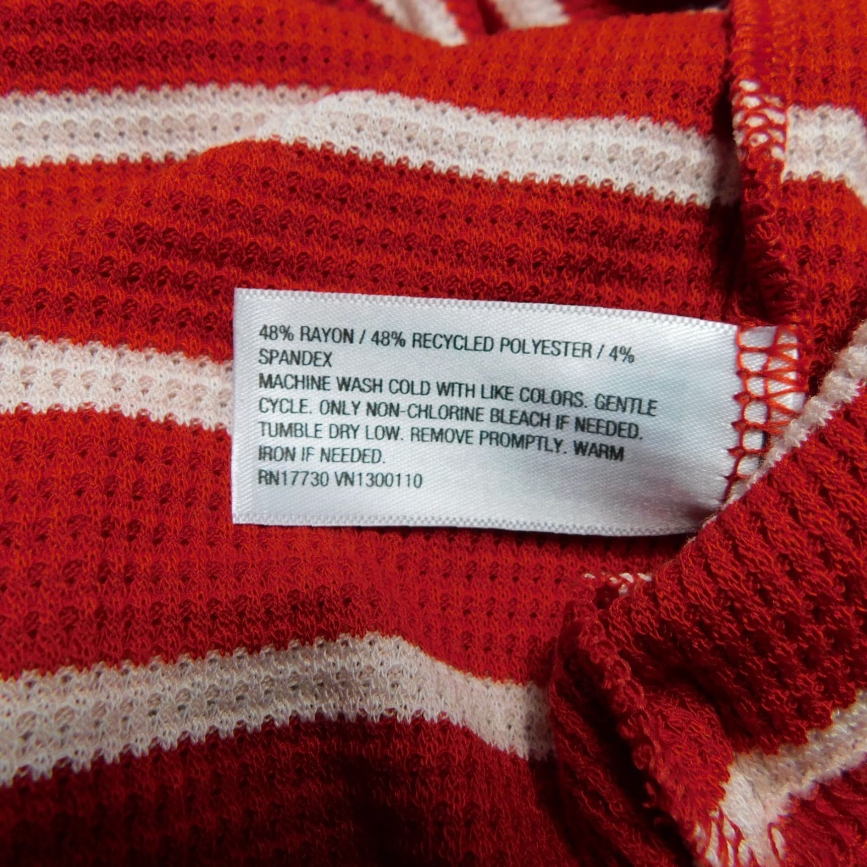 Vintage Wondershop Men's Waffle Knit Thermal Pajama Top Red Stripe, Medium, Long Sleeve, Pullover, Christmas Holiday, Knit, Pajama Top, Regular, Men Size US M / EU 48-50 / 2 - 6 Thumbnail