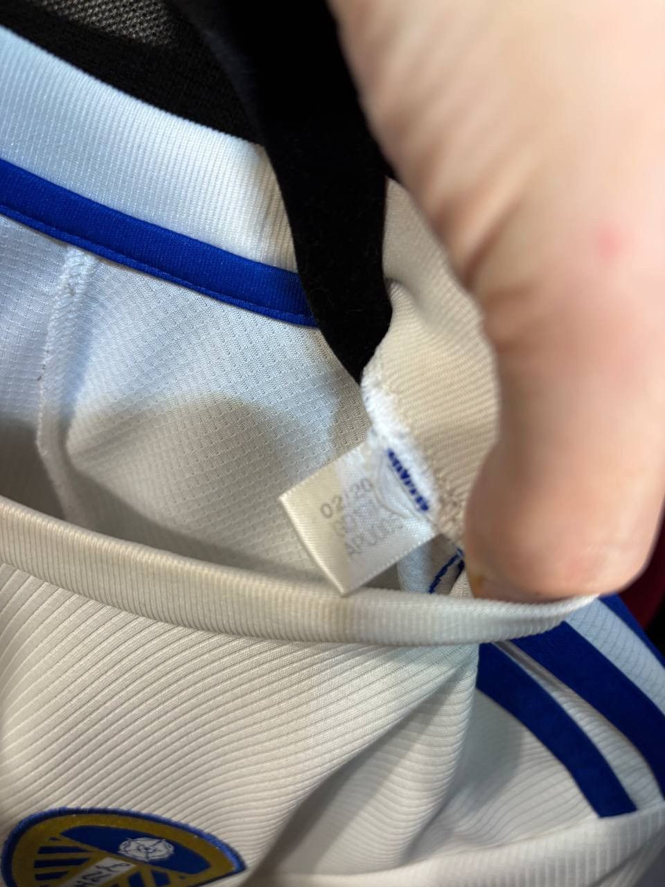 Adidas Adidas Leeds United soccer jersey Size:M Size US M / EU 48-50 / 2 - 9 Thumbnail