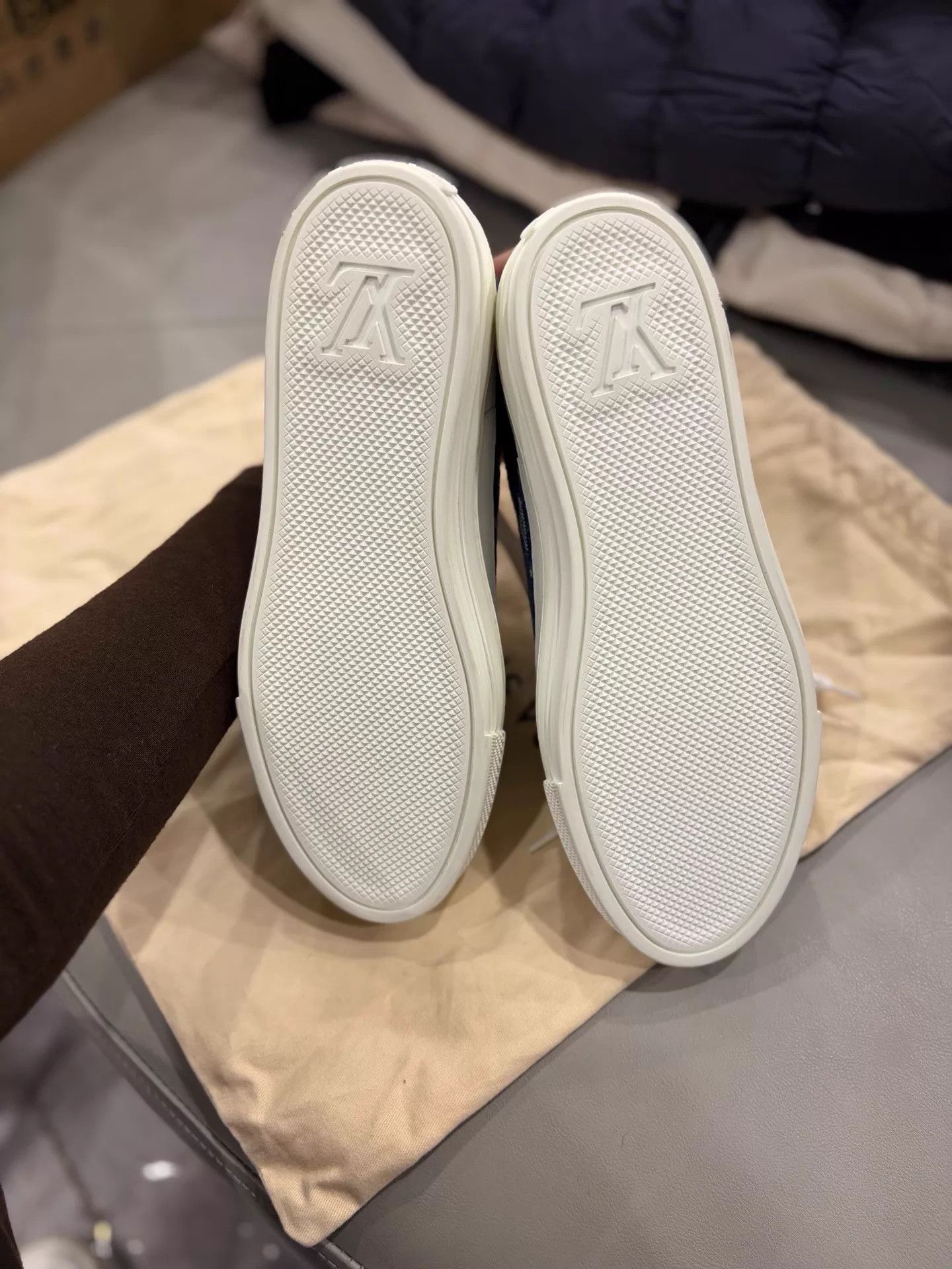 Louis Vuitton LV Monogram Denim Board Shoes EUR 37 (Fits 38) Size US 6.5 / IT 36.5 - 5 Thumbnail