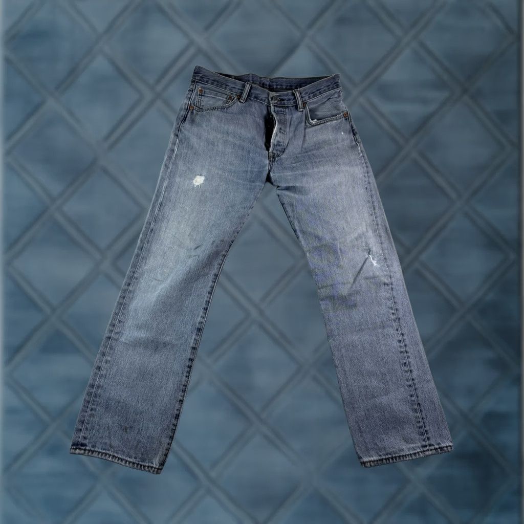 Levi's VINTAGE Levi's 501 Jeans Men Straight Leg Button Fly Distressed Workwear 33x30 Blue Denim Size 33 Regular Men’s Retro Classic Size US 33 - 1 Thumbnail