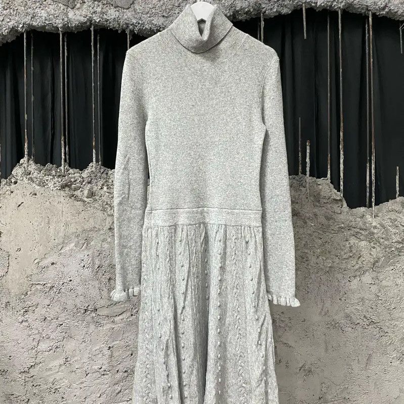 Valentino Valentino Gray Long Sleeve Dress for Women 0089 Size M / US 6-8 / IT 42-44 - 1 Thumbnail
