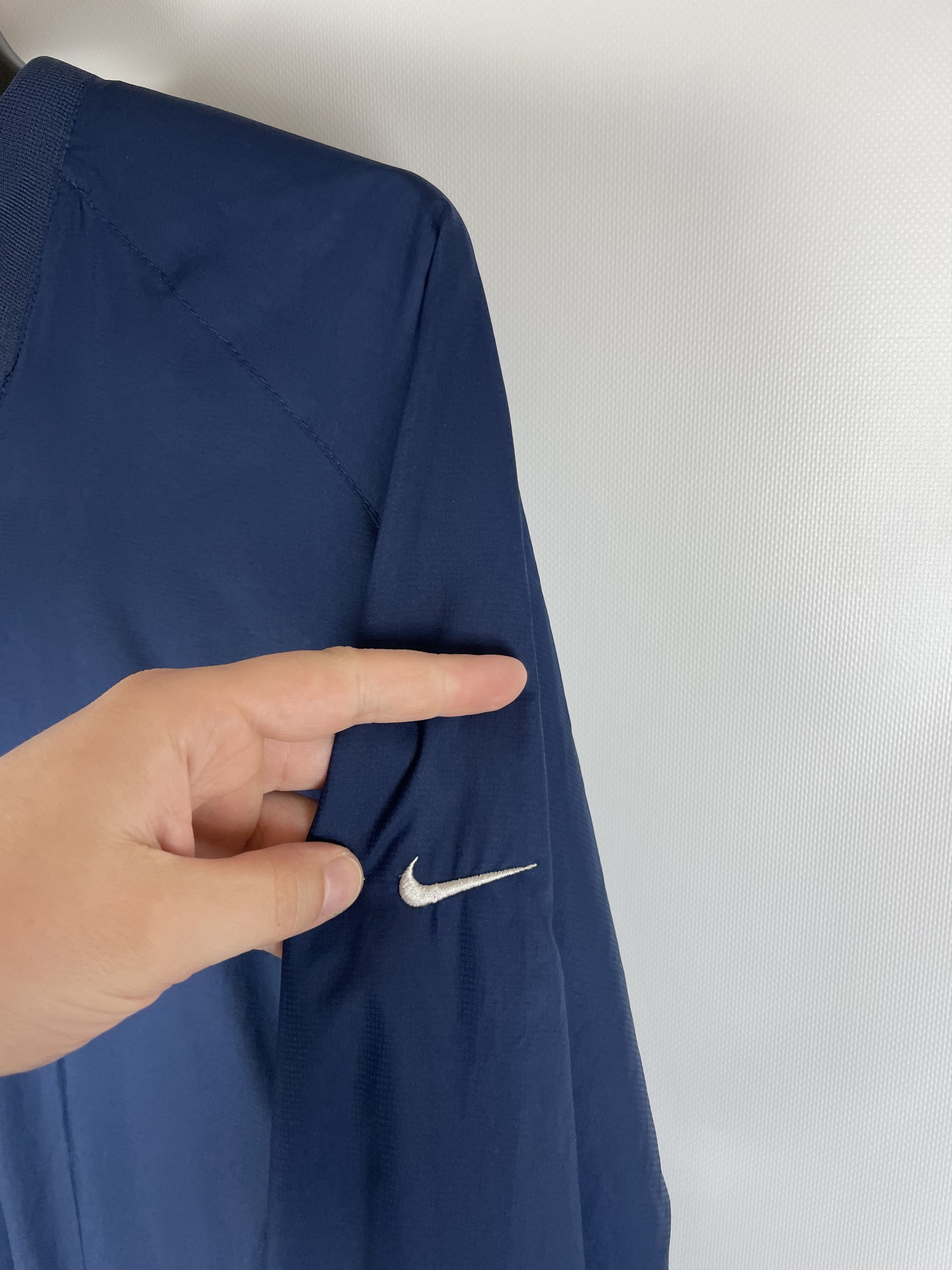 Nike Nike Sweatshirt nylon vintage Y2k Size US L / EU 52-54 / 3 - 6 Thumbnail