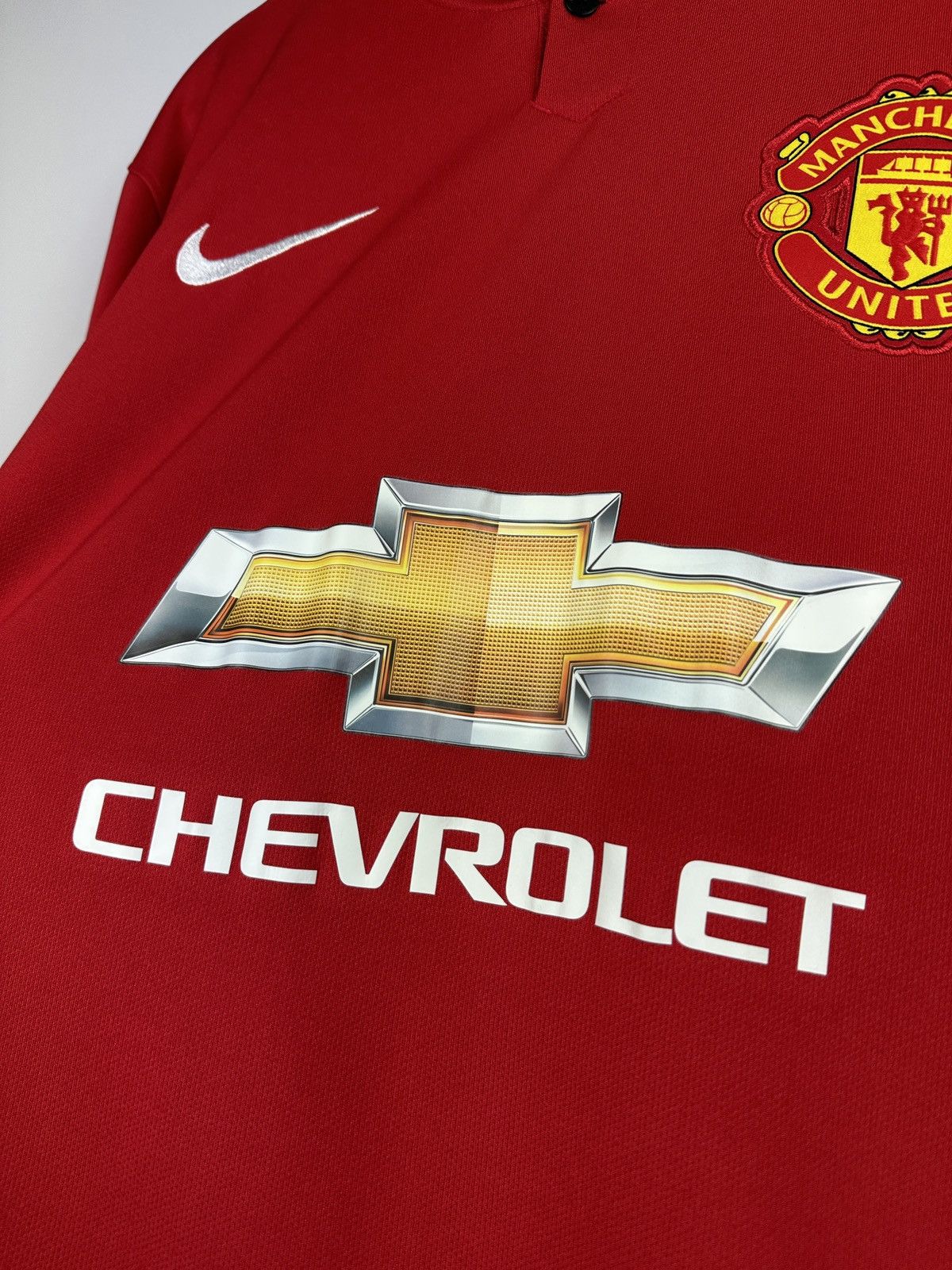Nike #4 Jones Manchester United Nike Long Sleeve Soccer Jersey Size US M / EU 48-50 / 2 - 5 Thumbnail