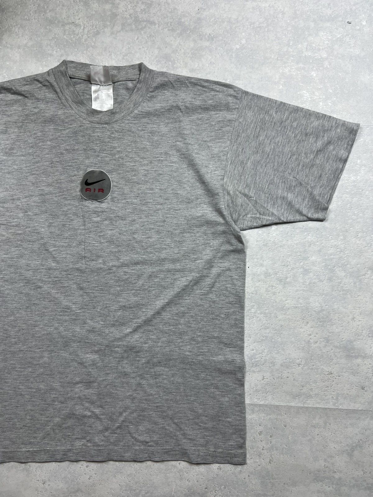 Nike 90s Nike Air Central Swoosh Vintage Y2K Oversized T-Shirt Size US L / EU 52-54 / 3 - 3 Thumbnail