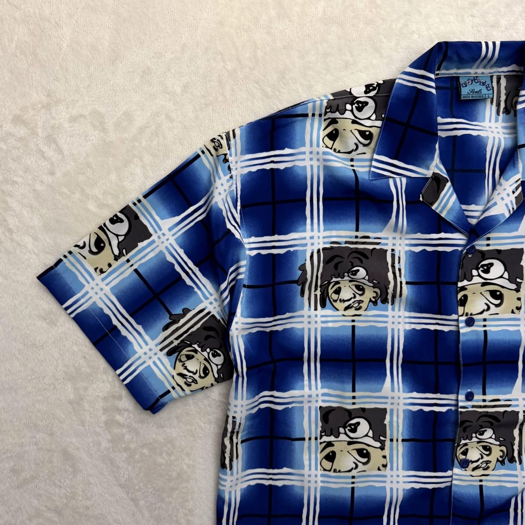 Vintage VINTAGE Seals Shirt Mens L Blue Cartoon Stussy Camp Button Up Korea Y2K Size US L / EU 52-54 / 3 - 5 Thumbnail