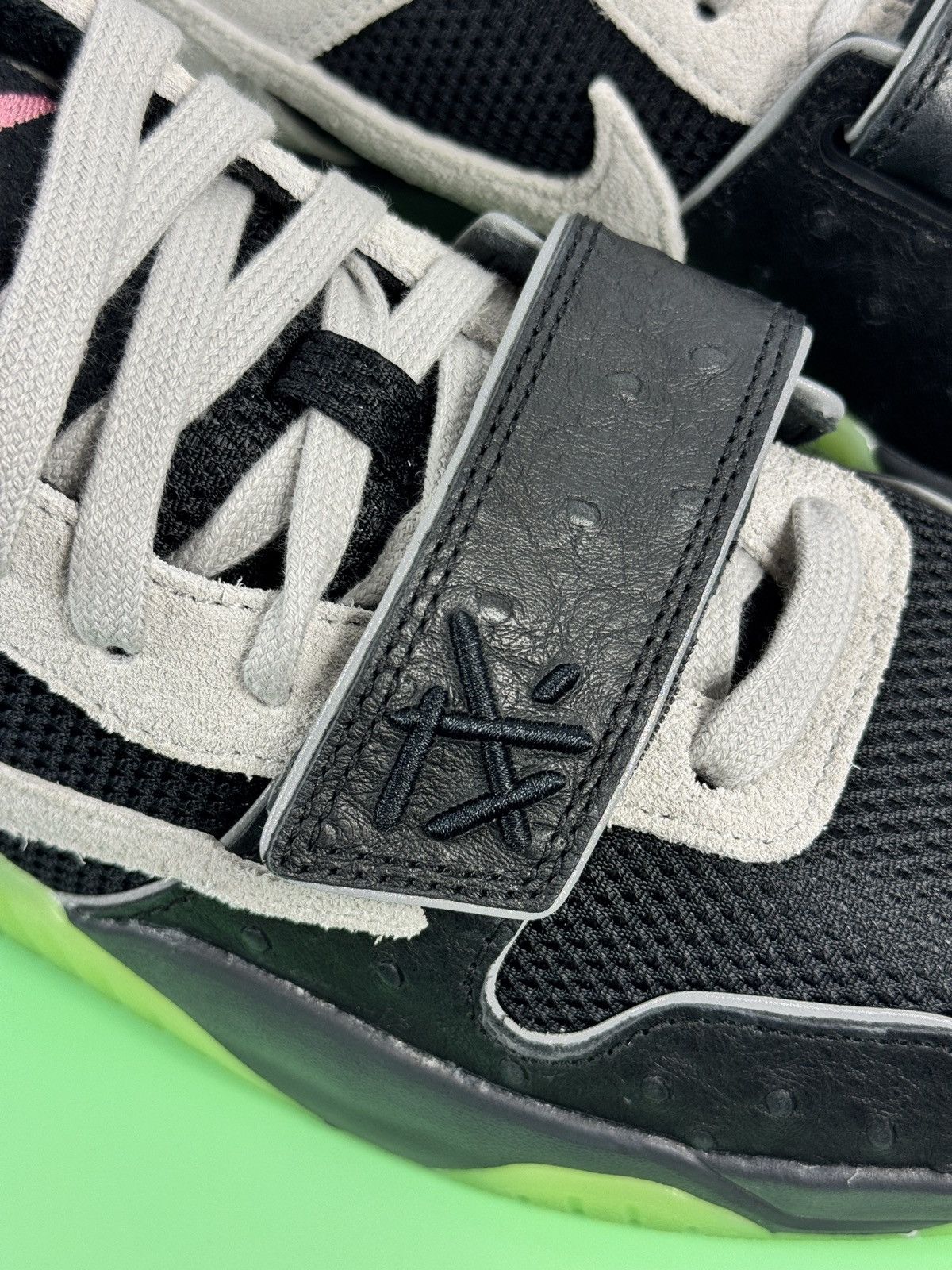 Jordan Brand JORDAN JUMPMAN TRACK TR x TRAVIS SCOTT x CHASE B SNEAKERS Size US 10 / EU 43 - 8 Thumbnail