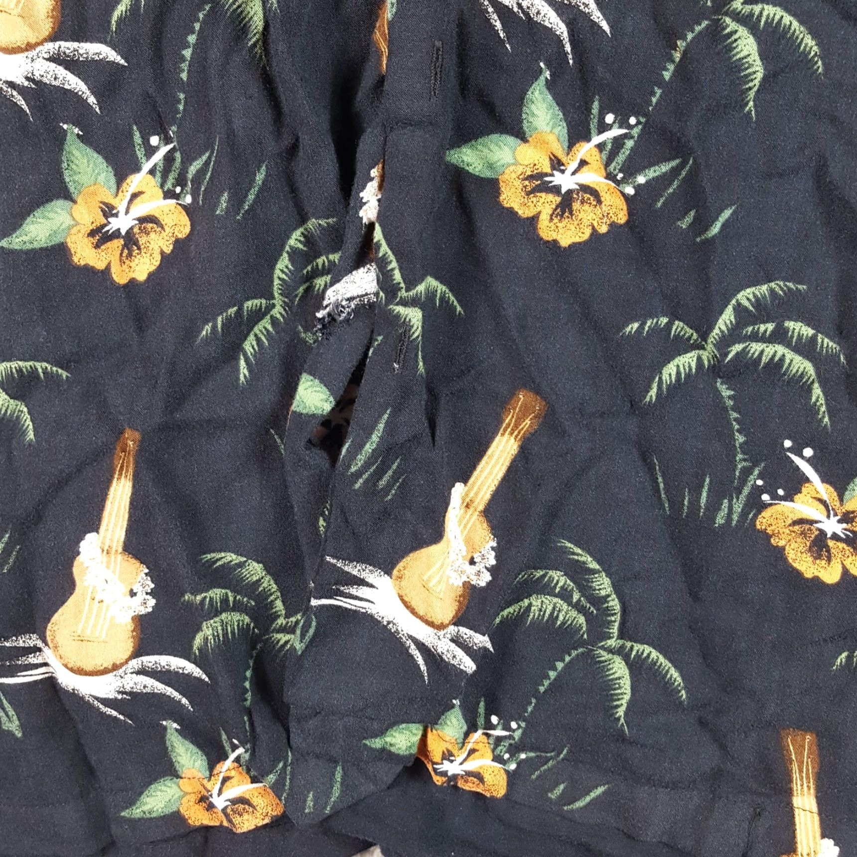 Vintage VINTAGE Utility Hawaiian Camp Shirt XL Floral Button Up Palm Tree Retro Men Size US XL / EU 56 / 4 - 5 Thumbnail