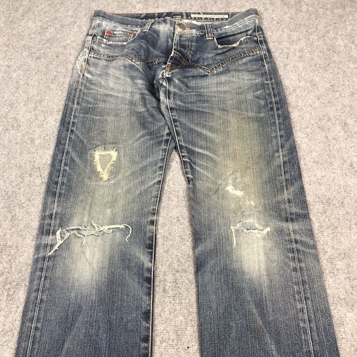 Issey Miyake SUNAO KUWAHARA ISSEY MIYAKE DISTRESSED DENIM PANTS Size 30" / US 8 / IT 44 - 3 Thumbnail