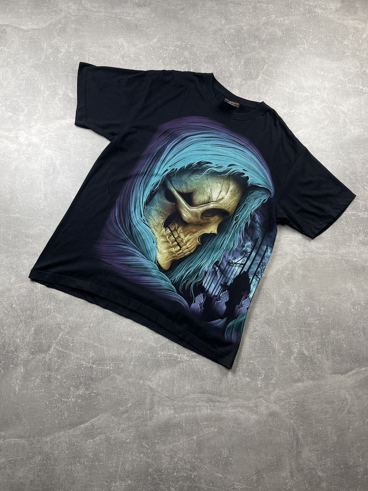 Vintage Vintage 2000s Grim Reaper Graphic T-Shirt Skull Size US XL / EU 56 / 4 - 1 Thumbnail