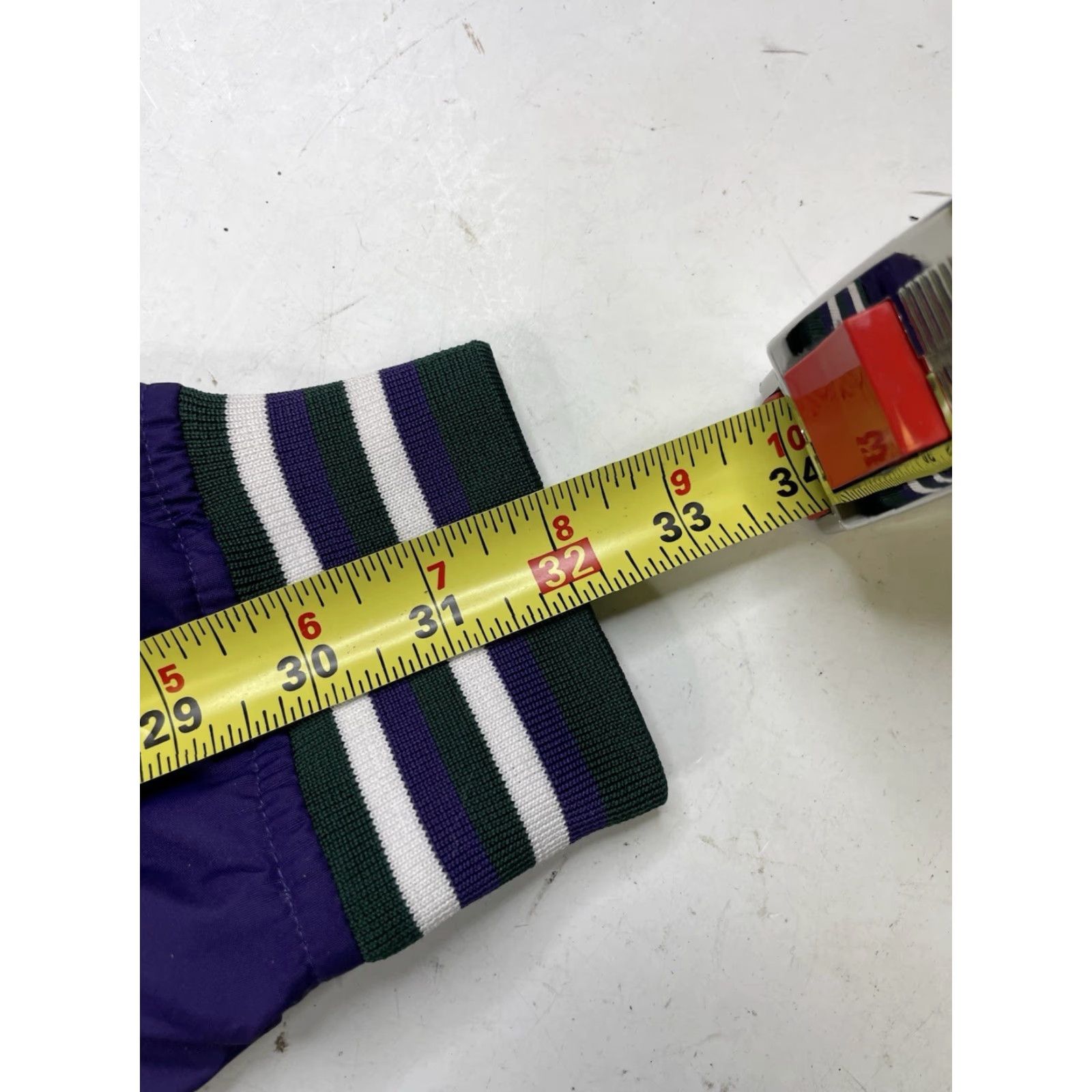 Members Only VINTAGE cannot. Size US M / EU 48-50 / 2 - 5 Thumbnail