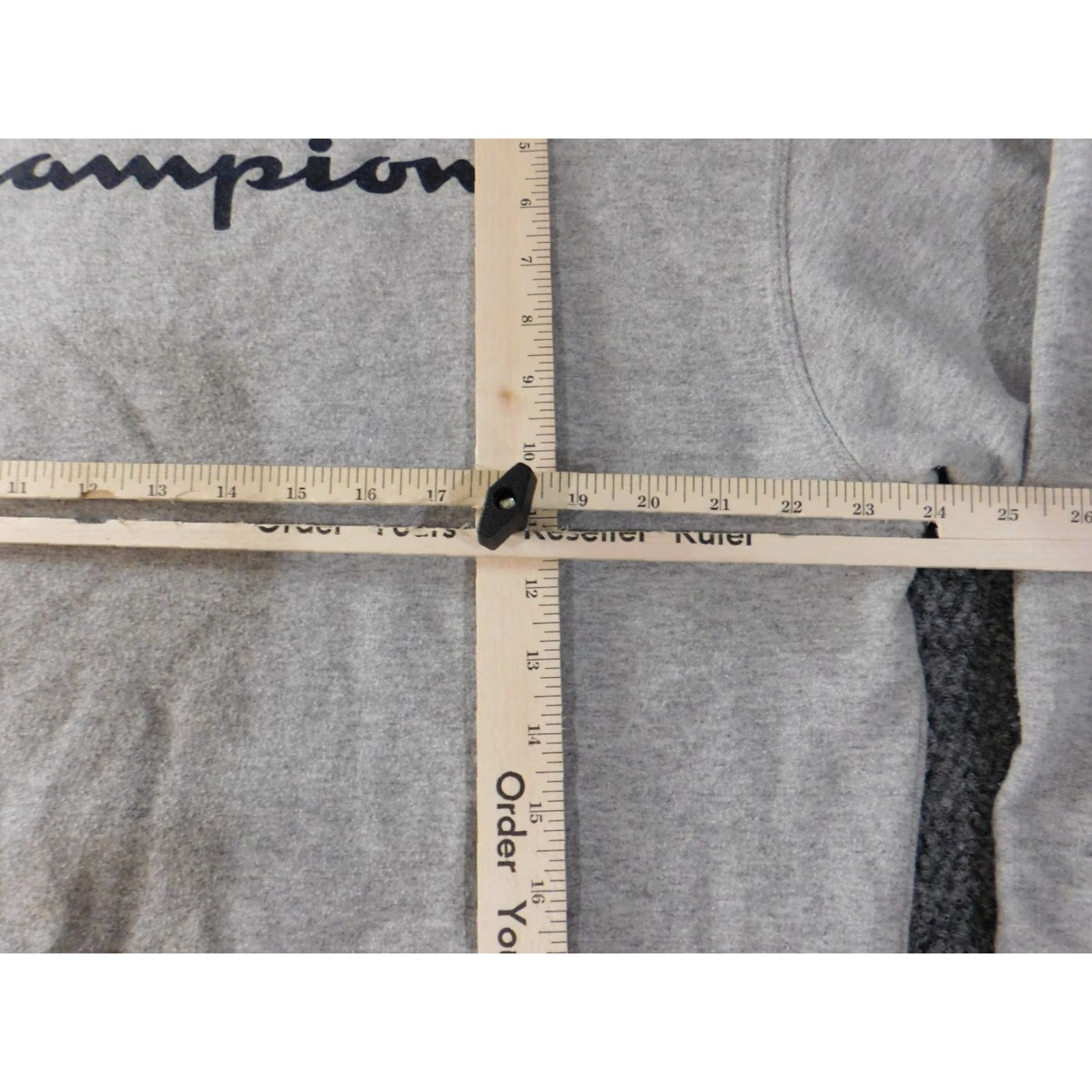Champion Champion Sweatshirt Men L Gray Logo Crewneck Long Sleeve Knit Pockets Vintage Retro Style Pullover Classic Fit Regular Size US L / EU 52-54 / 3 - 5 Thumbnail
