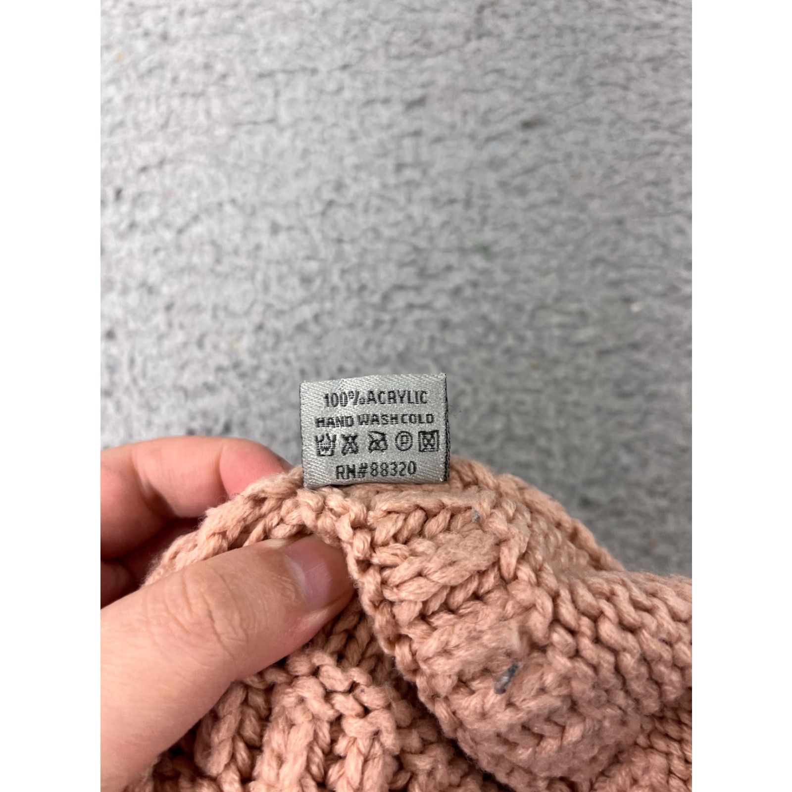 Vintage C.C Exclusive Beanie Toque Womens One Size Pink Knit 100% Acrylic Winter Ski Size ONE SIZE - 7 Thumbnail