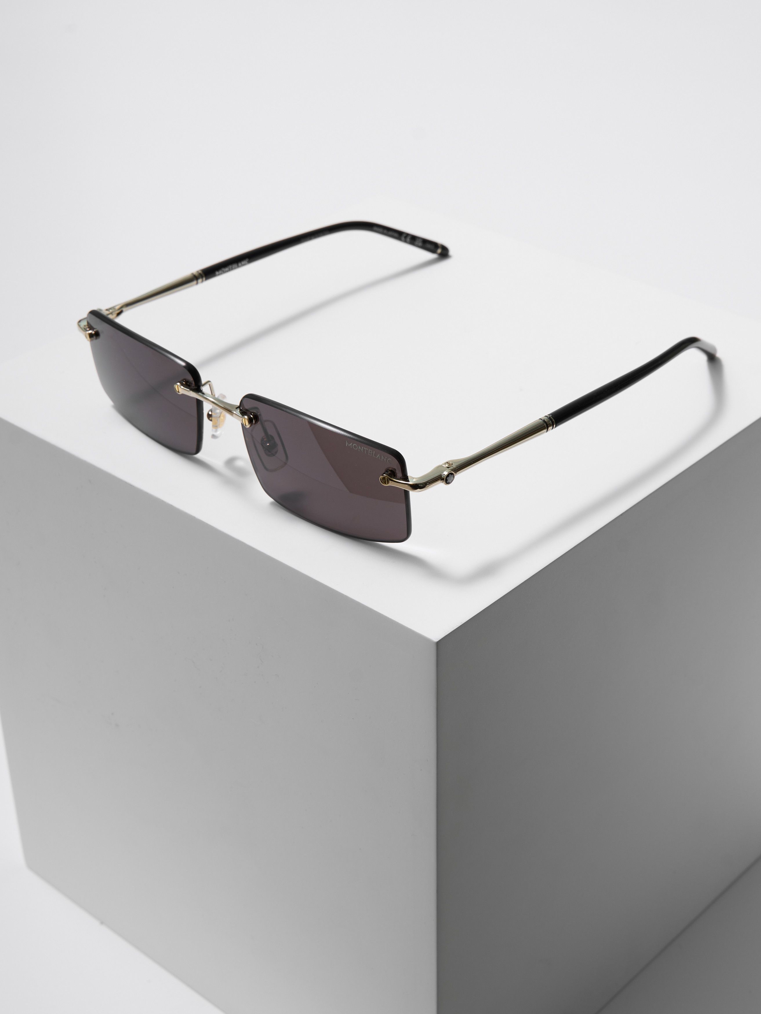 Montblanc MONT BLANC MB0443S 001 Size ONE SIZE - 1 Thumbnail