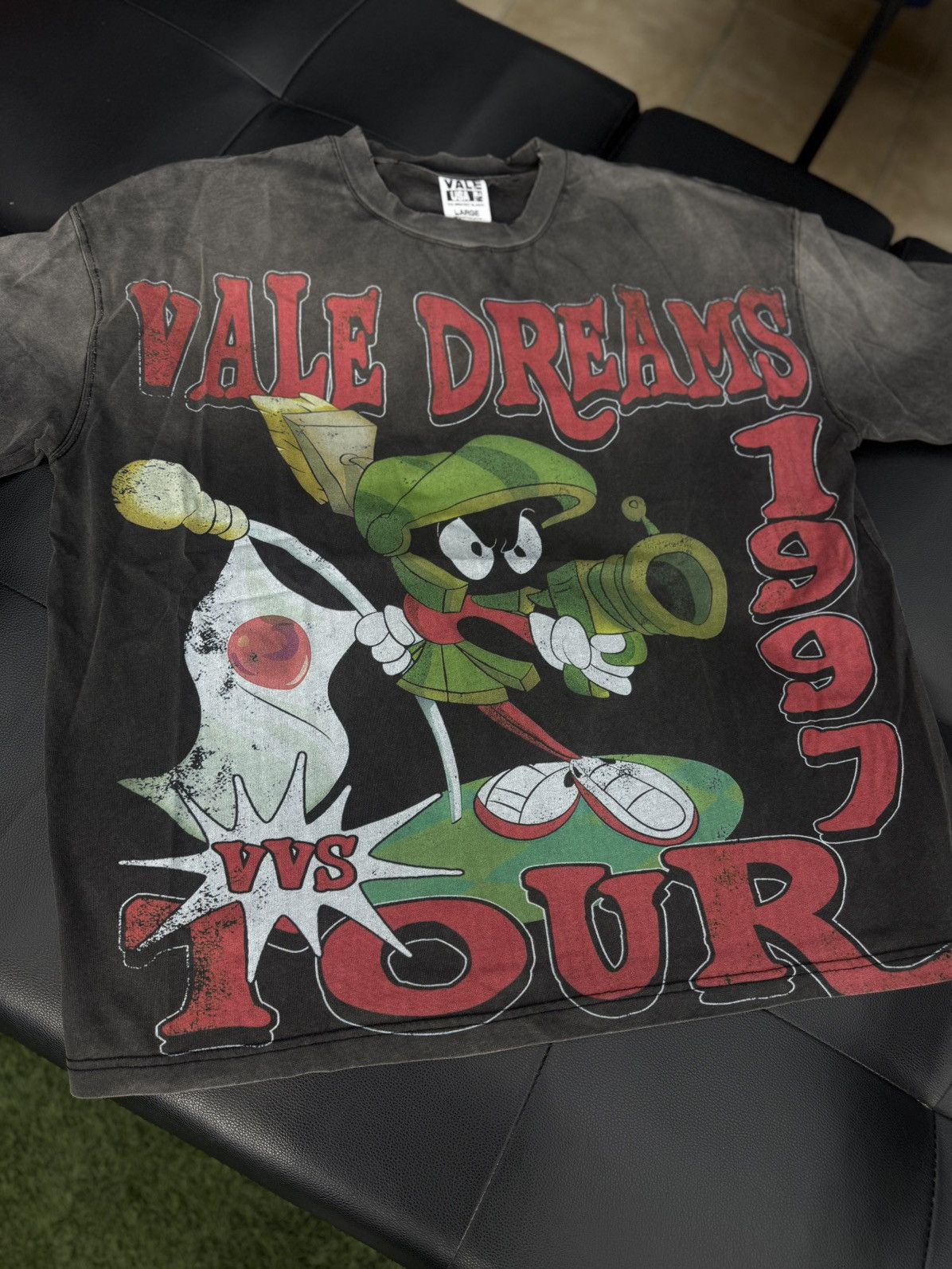 Vale Valley VVS Tour Tee Shirt Size L (NEW) Size US L / EU 52-54 / 3 - 3 Thumbnail