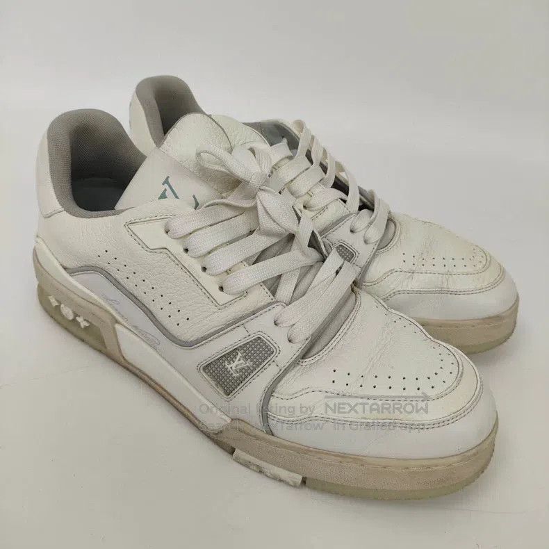 Louis Vuitton Louis Vuitton Cowhide board shoes Size US 7.5 / EU 40-41 - 2 Thumbnail