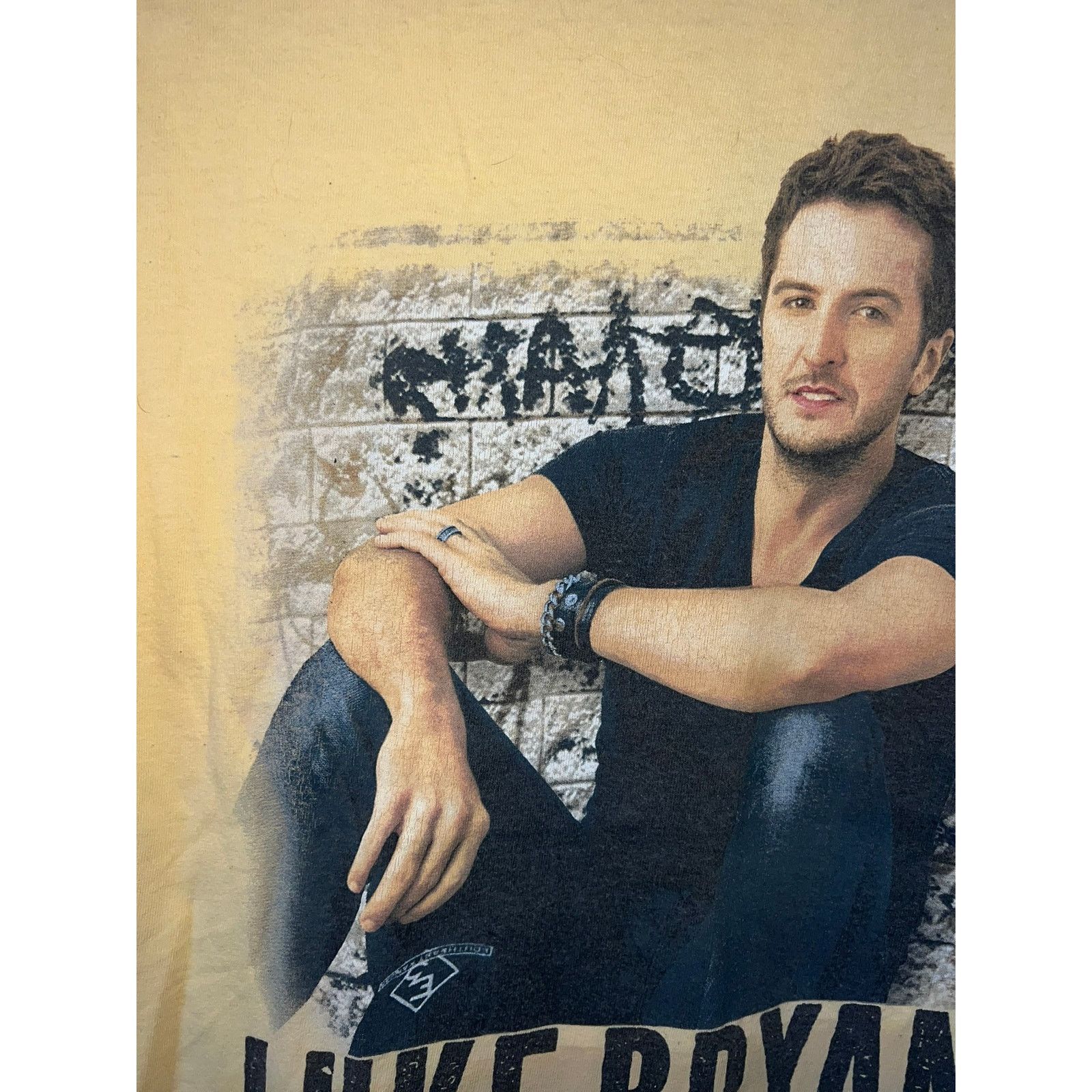 Gildan Luke Bryan Tour Shirt You Can Crash My Party Anytime Country Size US M / EU 48-50 / 2 - 3 Thumbnail