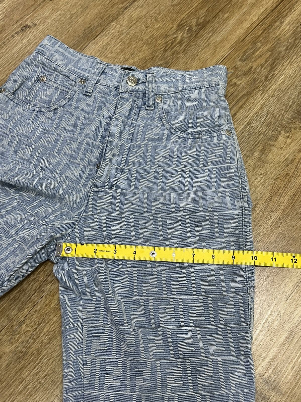 Fendi VINTAGE FENDI MONOGRAM ITALIAN DESIGNER JEANS DENIM Size 25" / US 0 / IT 36 - 10 Thumbnail