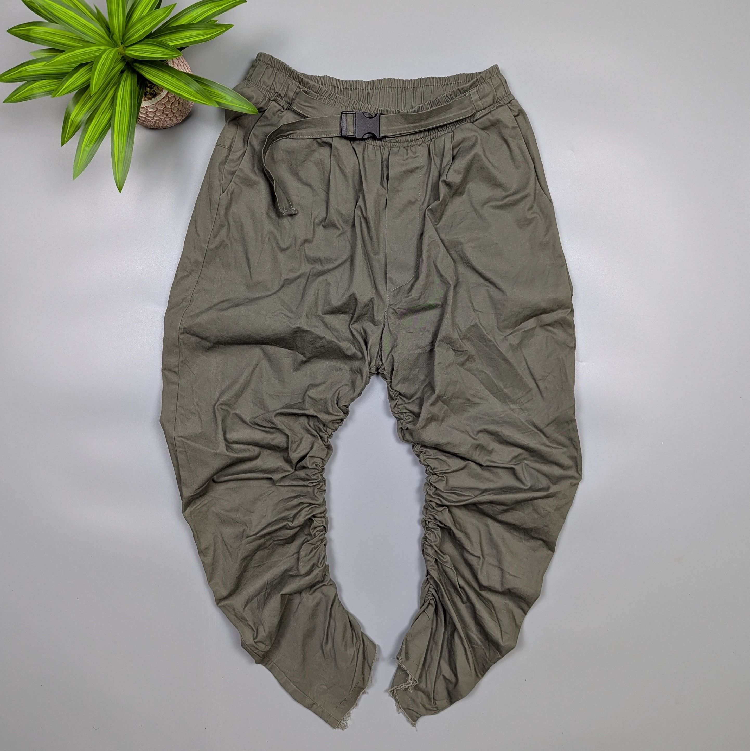 Hysteric Glamour Genius Men’s Loose Olive Green Army Cargo Pants Size M|L Size US 32 / EU 48 - 1 Thumbnail