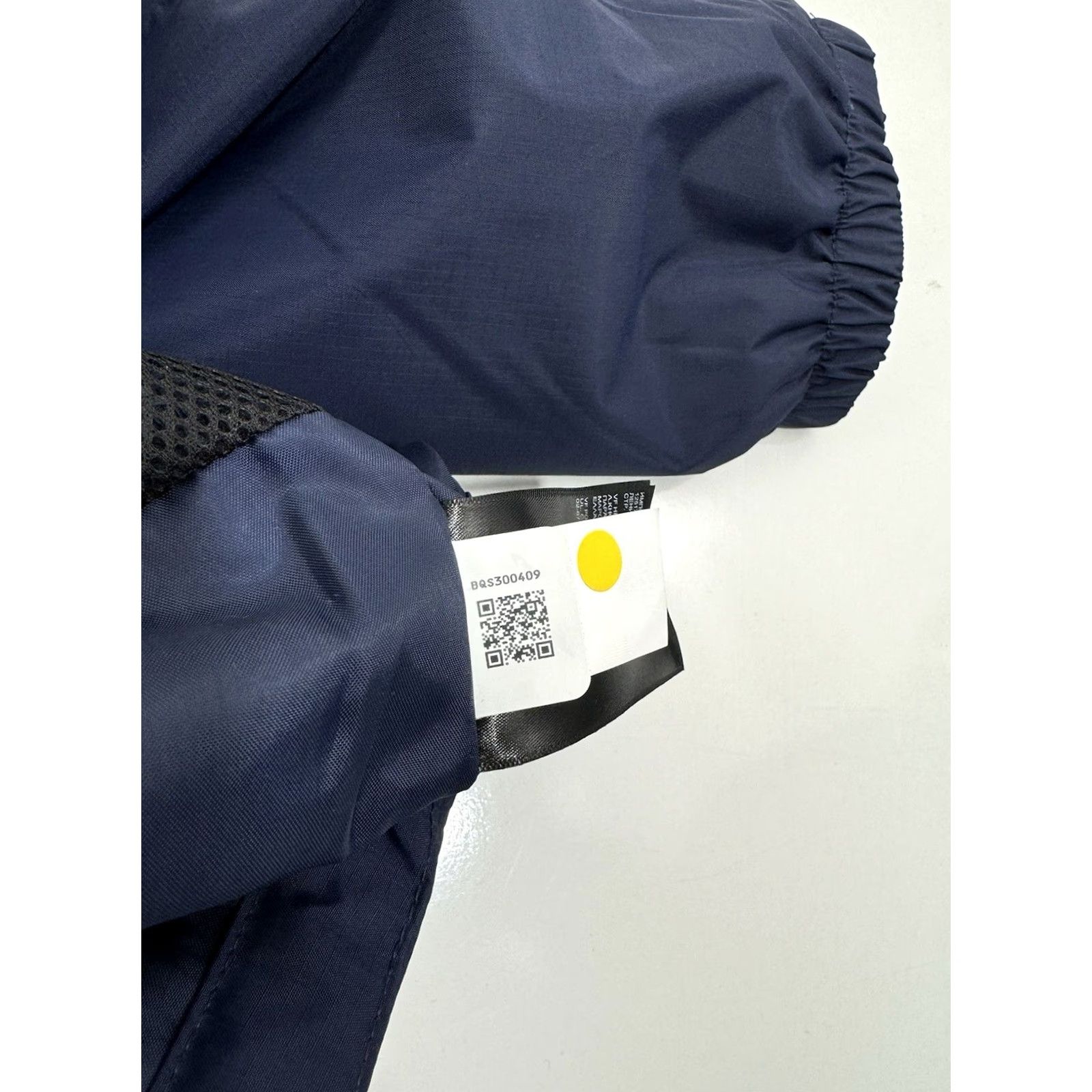 The North Face NORTH FACE DryVent Hooded Jacket Mens L Blue Full Zip Size US L / EU 52-54 / 3 - 7 Thumbnail