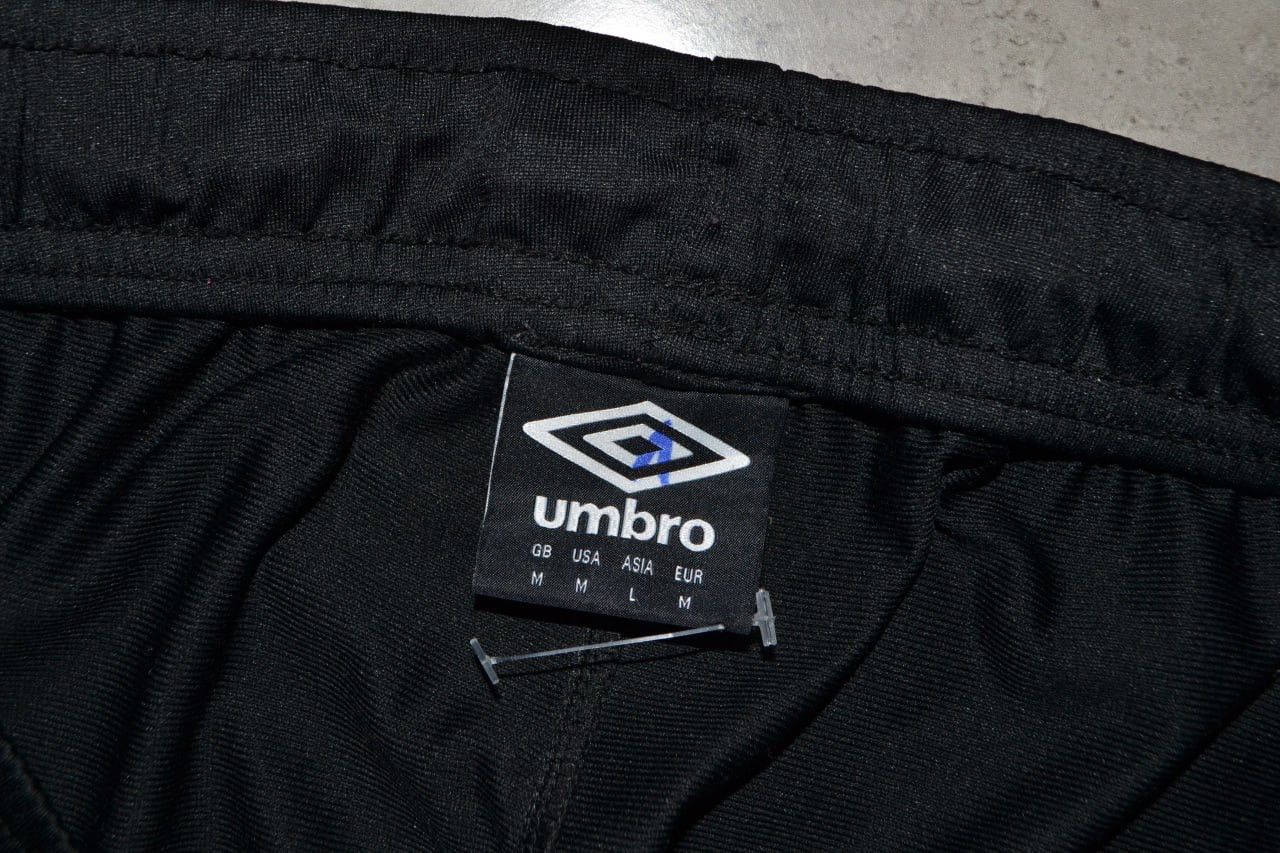 Umbro UMBRO WEST HAM UNITED T-shirt set Shorts SOCCER Size M Size US M / EU 48-50 / 2 - 13 Thumbnail