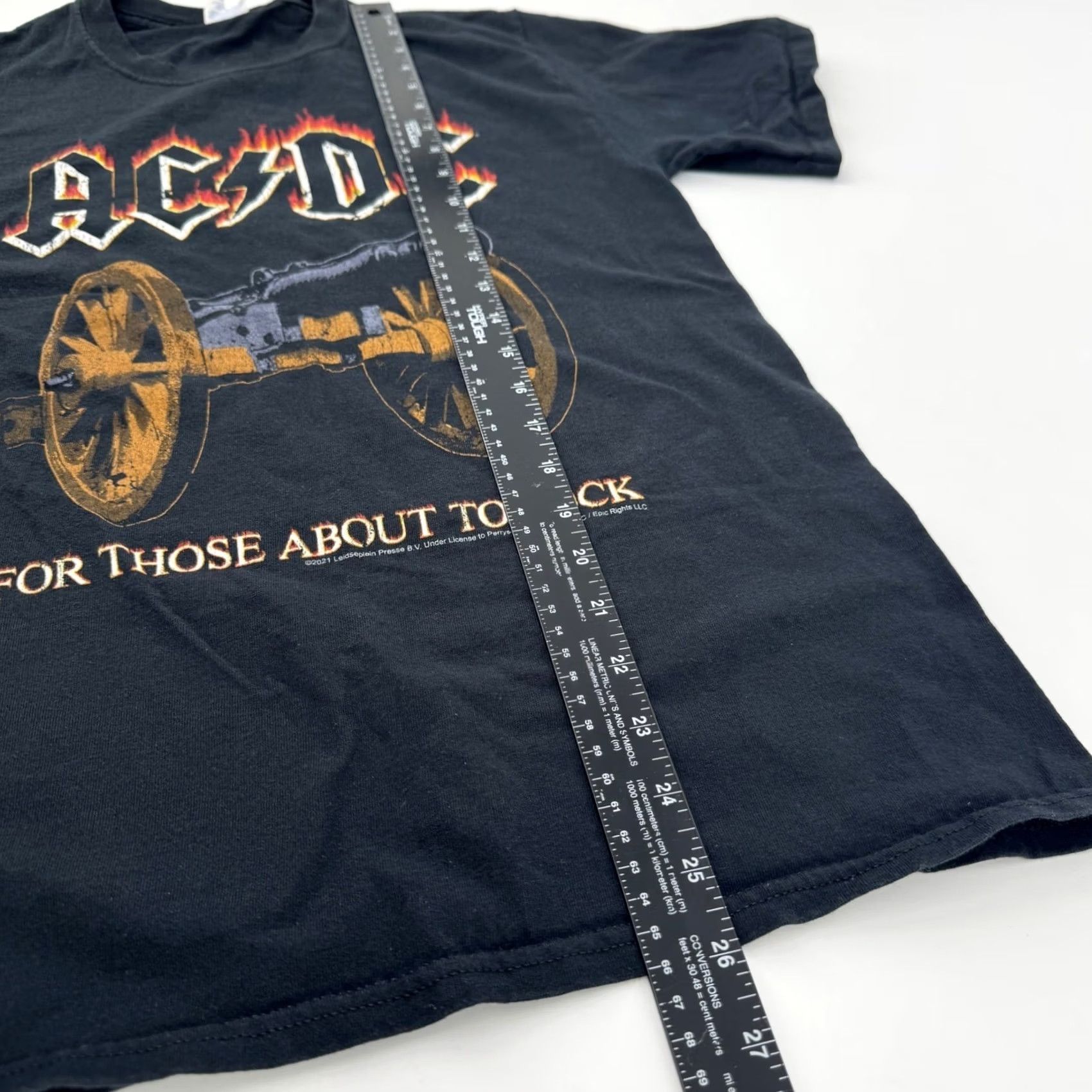 Canon ACDC Graphic T Shirt Black Small Short Sleeve Crew Neck Unbranded Unisex Adults S Music Retro Concert Rock Graphic Print Vintage Style Size US S / EU 44-46 / 1 - 5 Thumbnail