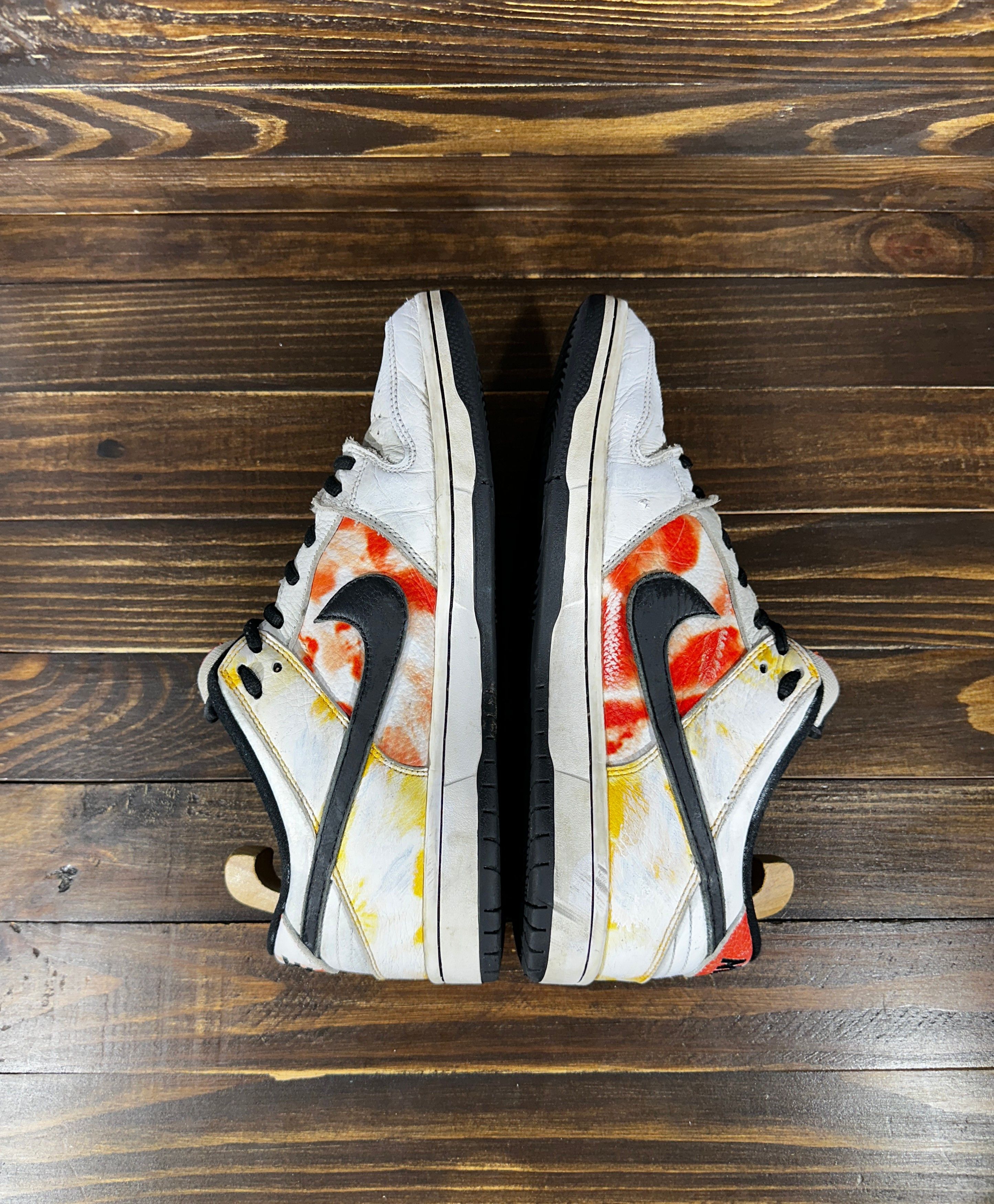 Leather × Nike Nike SB Dunk Low Tie-Dye Raygun - White Men's Sneakers Size US 10 / EU 43 - 7 Thumbnail