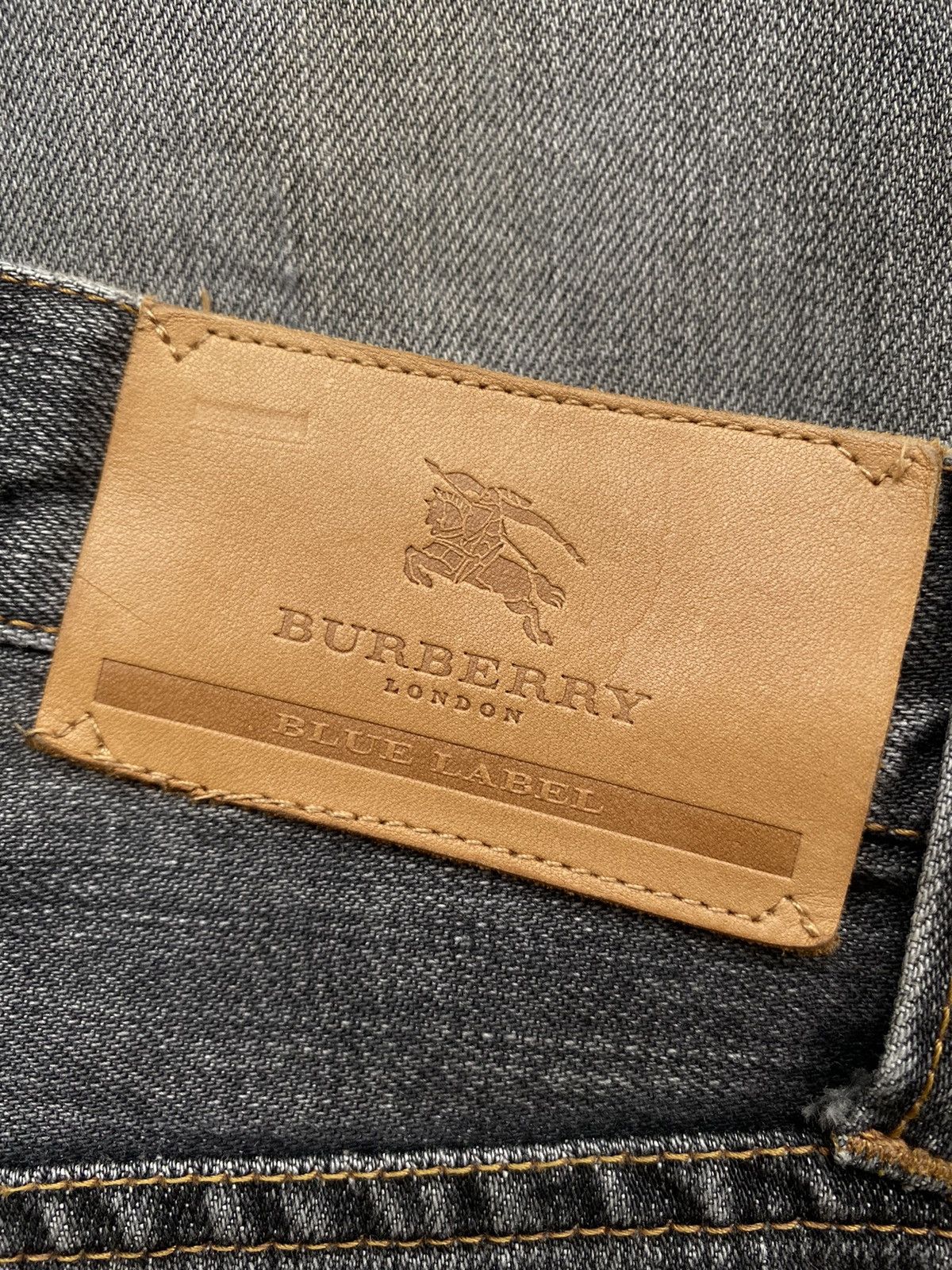 Burberry Burberry grey denim jeans Size US 32 / EU 48 - 5 Thumbnail