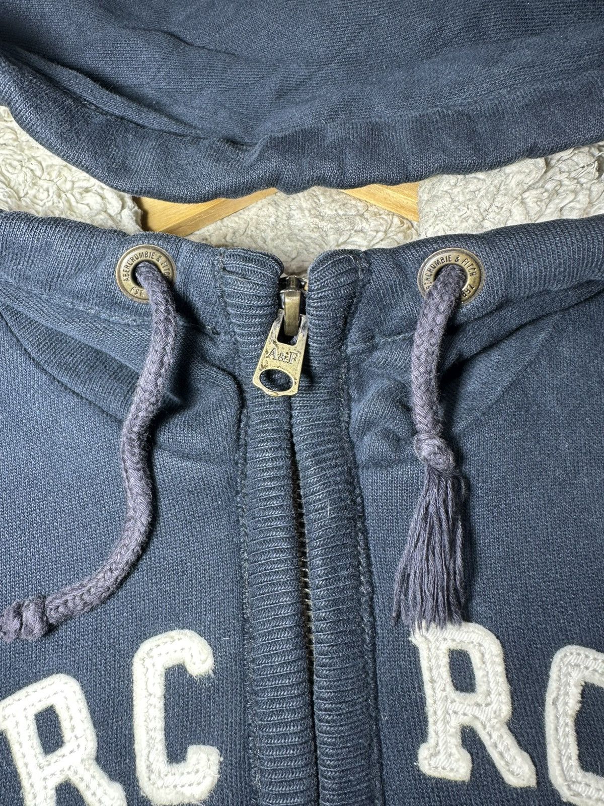 Abercrombie & Fitch Abercrombie & Fitch full-zip hoodie Size US L / EU 52-54 / 3 - 7 Thumbnail