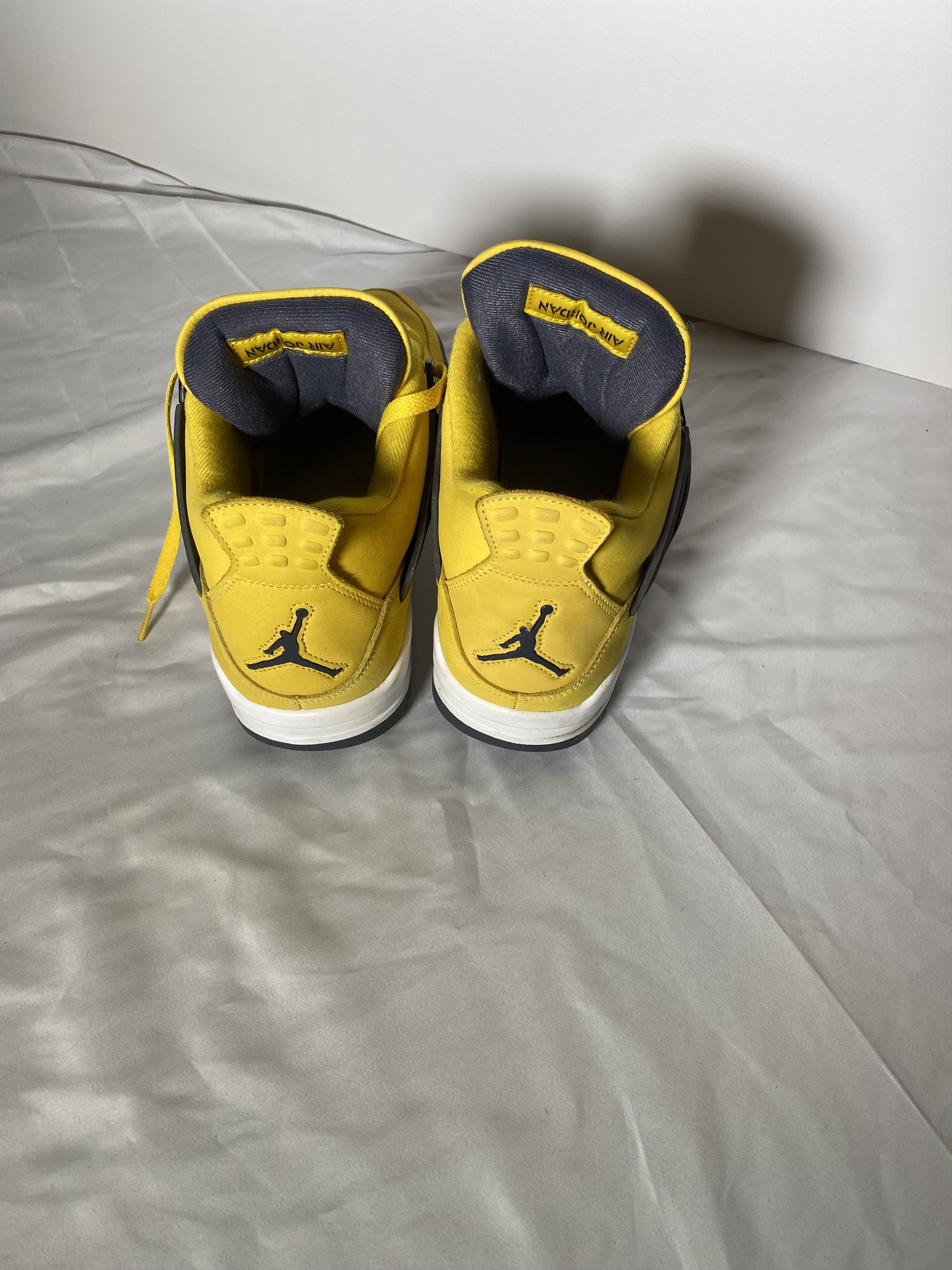 Jordan Brand Air Jordan 4 Retro Size US 12 / EU 45 - 2 Thumbnail