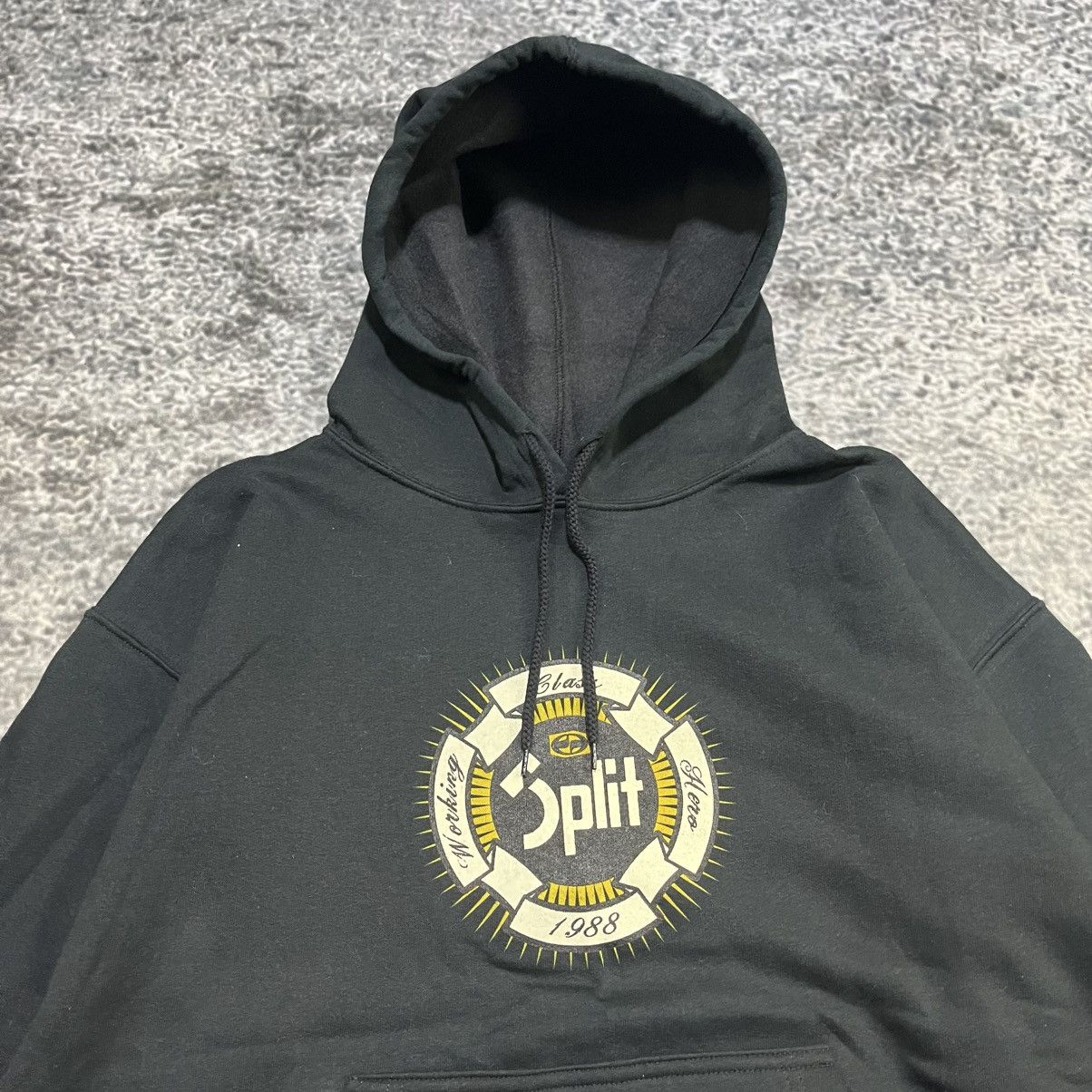 Split Vintage Y2K Split Skateboard Grunge Hoodie Sweatshirt Medium Size US M / EU 48-50 / 2 - 3 Thumbnail