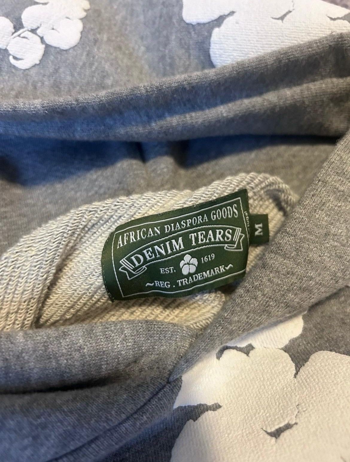 DENIM TEARS DENIM TEARS - Grey Cotton Wreath Hoodie Medium Size US M / EU 48-50 / 2 - 3 Thumbnail