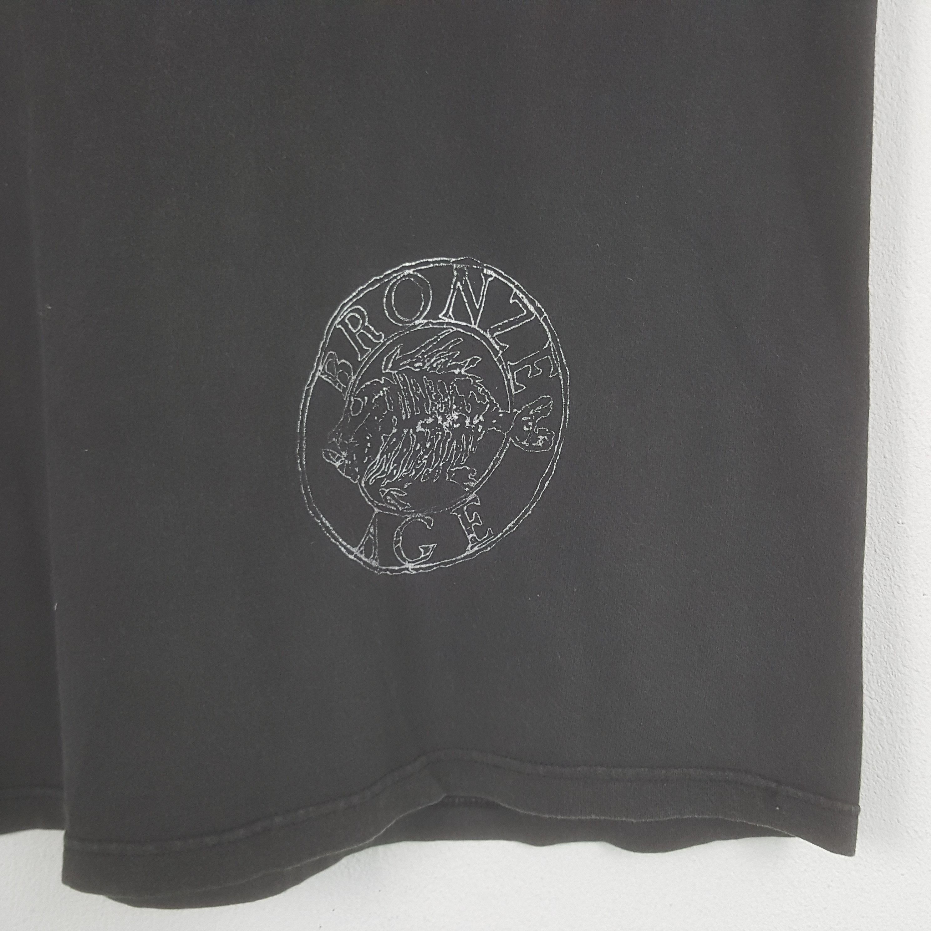 Vintage Vintage 90's Bronze Age American Surfing Style Tshirt Size US L / EU 52-54 / 3 - 4 Thumbnail
