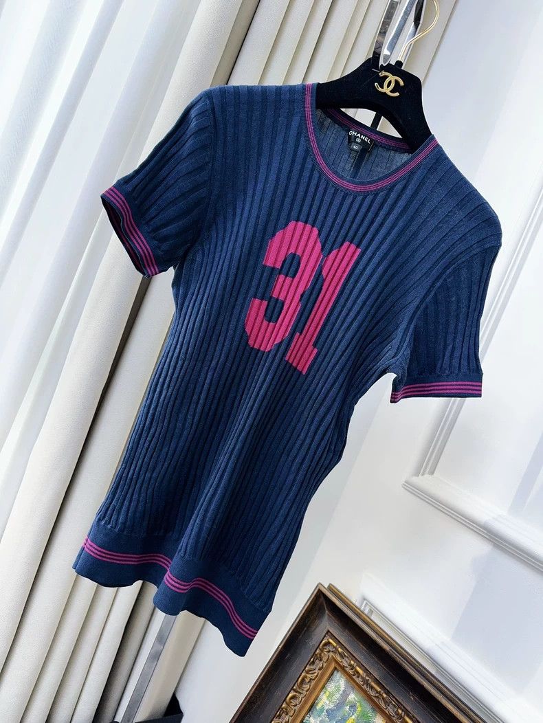 Chanel Chanel 19p dark blue stitching red border No. 31 number do Size S / US 4 / IT 40 - 1 Thumbnail