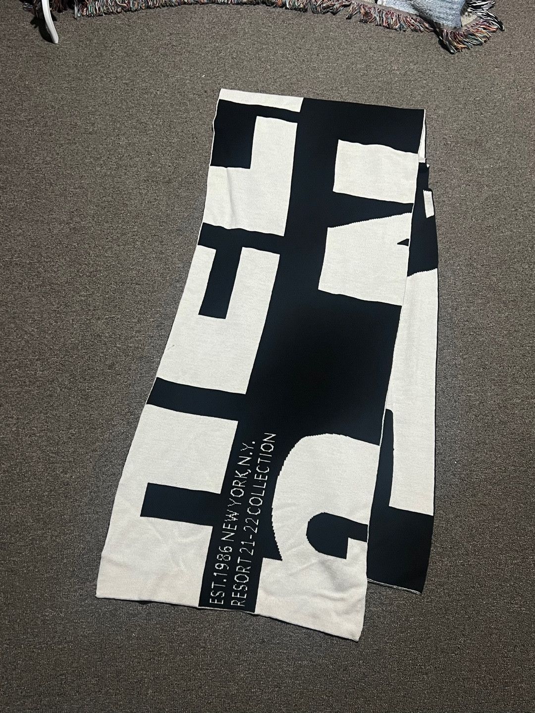 Helmut Lang Helmut Lang Logo Scarf Size ONE SIZE - 2 Thumbnail