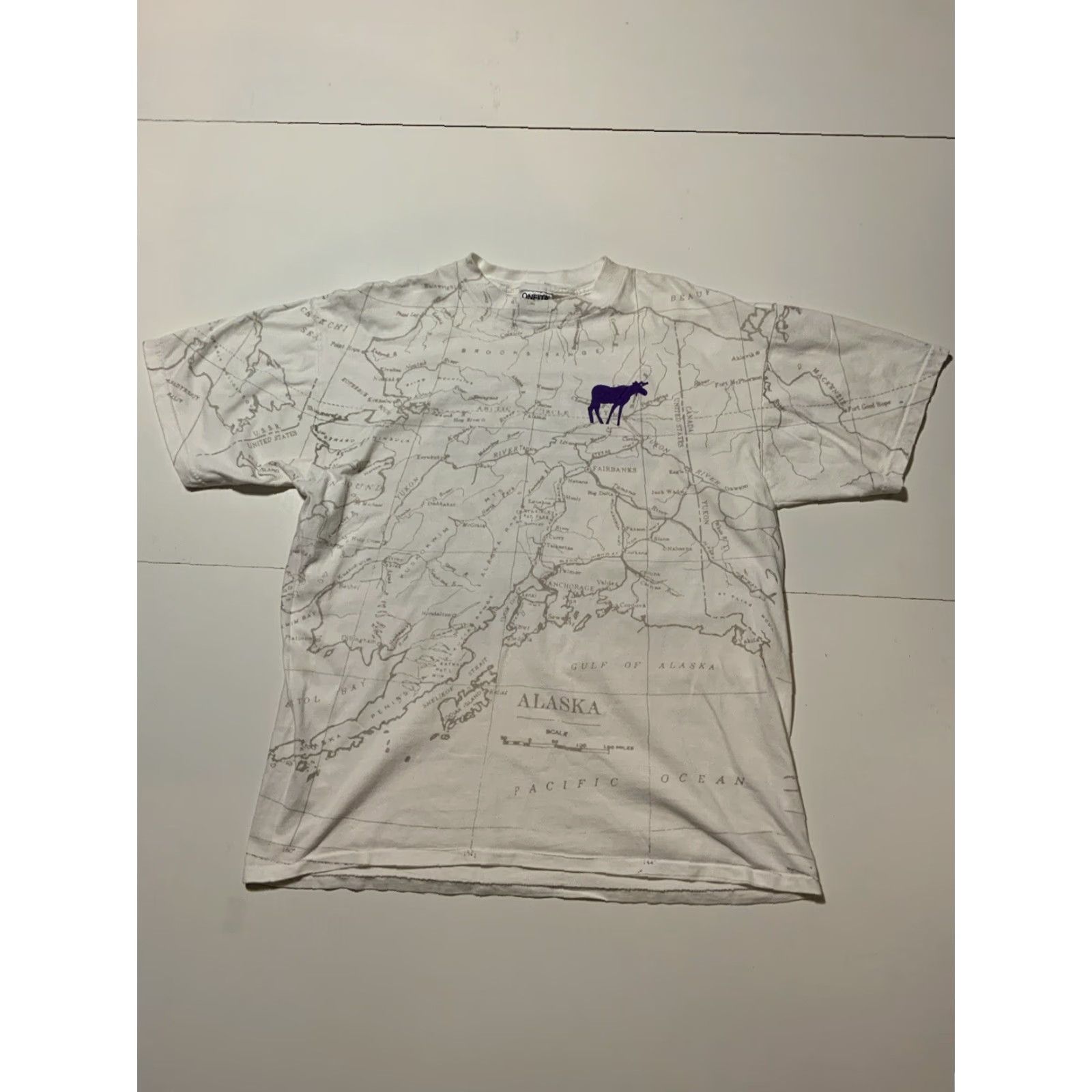 Vintage VINTAGE ONEITA Northern Exposure Alaska AOP Map CBS TV Series T-Shirt XL White Short Sleeve Mens/N/A Size US XL / EU 56 / 4 - 2 Thumbnail