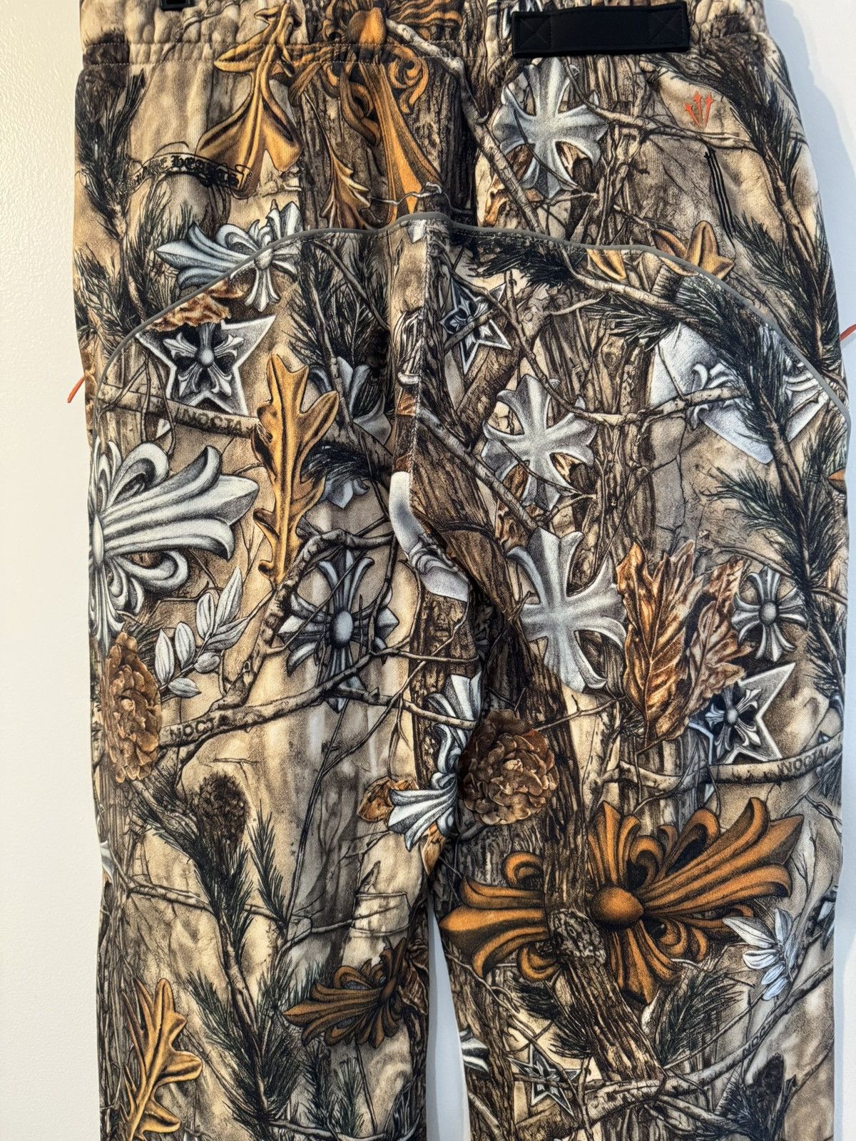 Chrome Hearts × NOCTA × Nike Chrome Hearts Nocta Drake Camouflage Sweatpants Size Medium Size US 31 - 7 Thumbnail