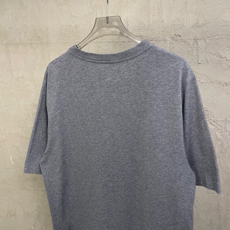 Loewe loewe Gray short-sleeved shirt with small red embroidered l Size US S / EU 44-46 / 1 - 4 Thumbnail