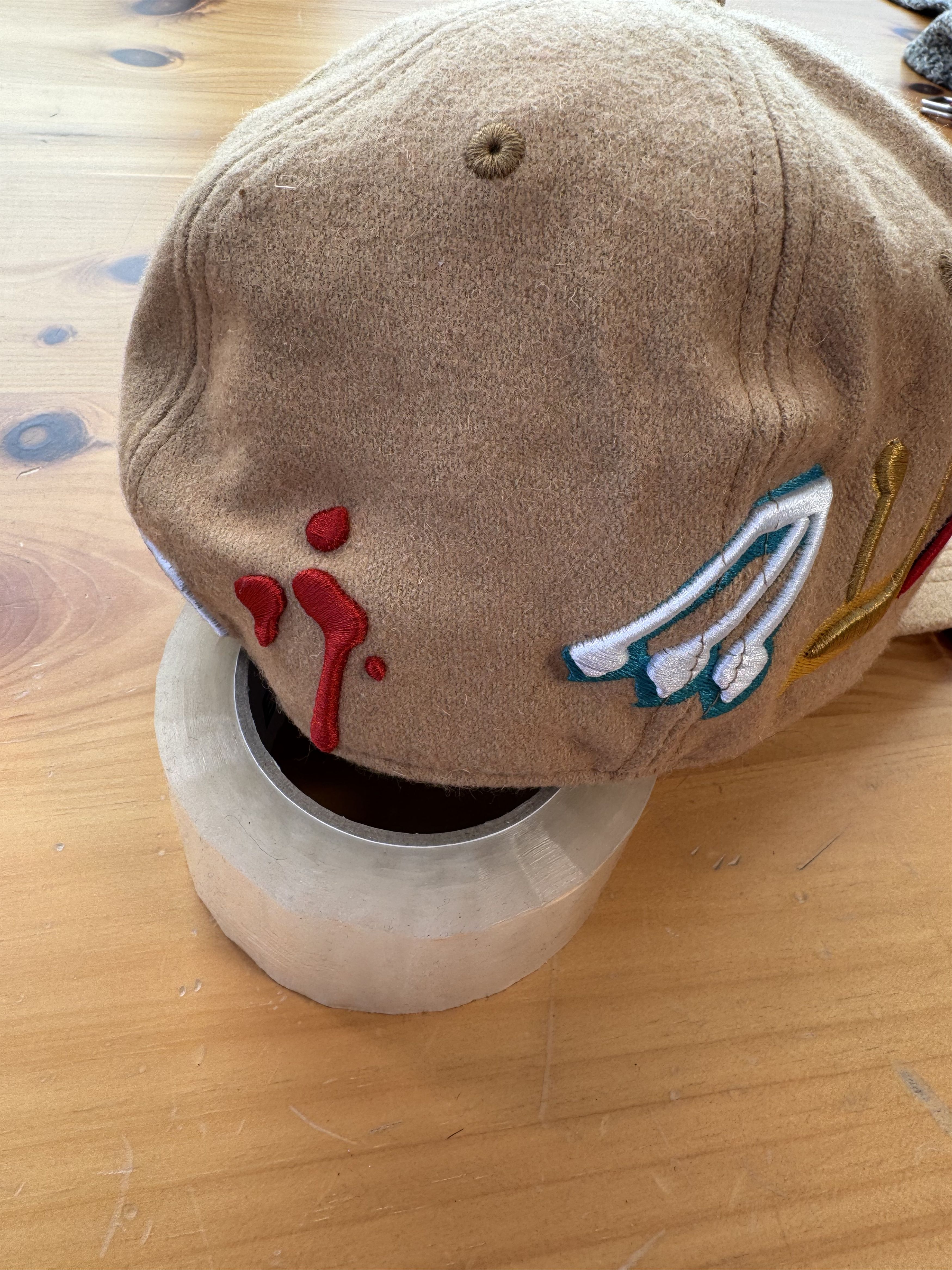 murd333r.fm 1/1 Sample size 8 Murder FM Leather fitted hat Size ONE SIZE - 7 Thumbnail