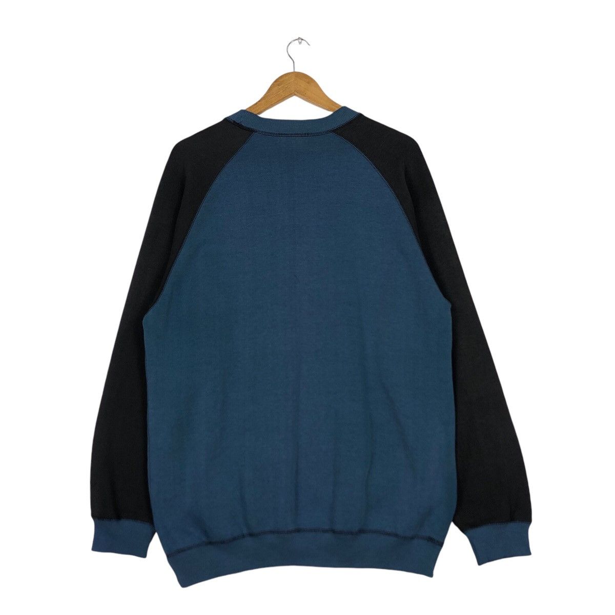 Designer × Japanese Brand × Vintage Vintage Valentino Christy Sweatshirt 90s Designer Large #A1 Size US L / EU 52-54 / 3 - 2 Thumbnail