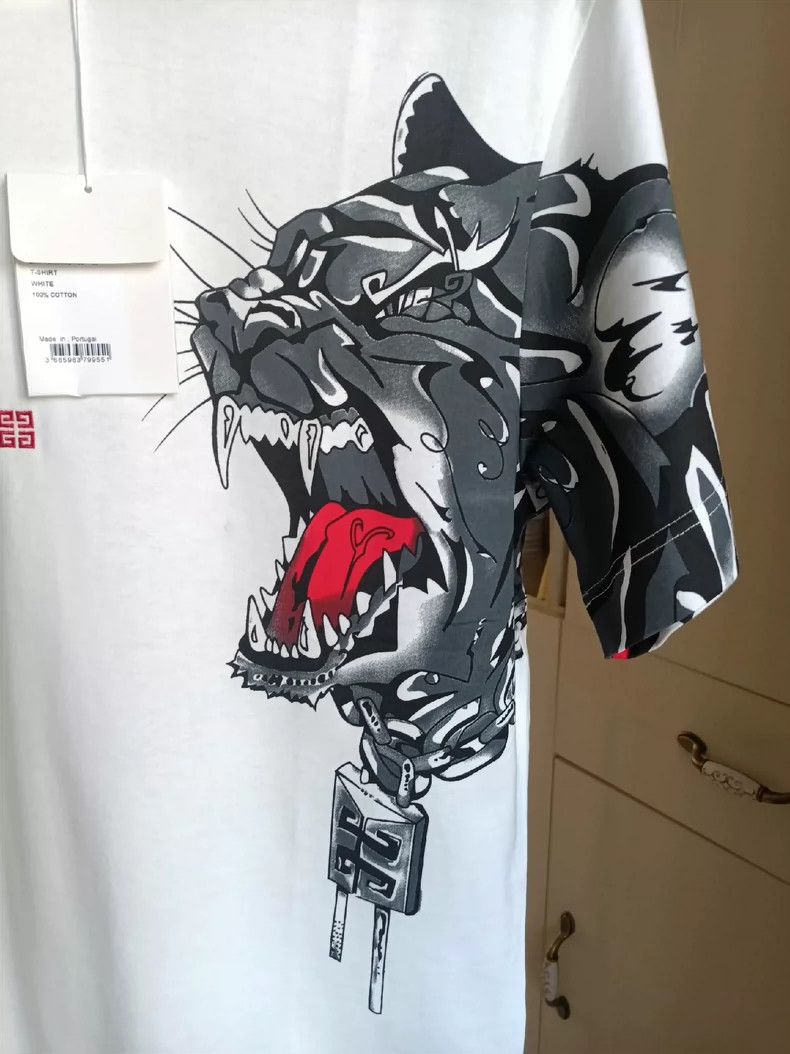Givenchy Givenchy Short Sleeve T-Shirt OS Loose Fit Size US L / EU 52-54 / 3 - 4 Thumbnail