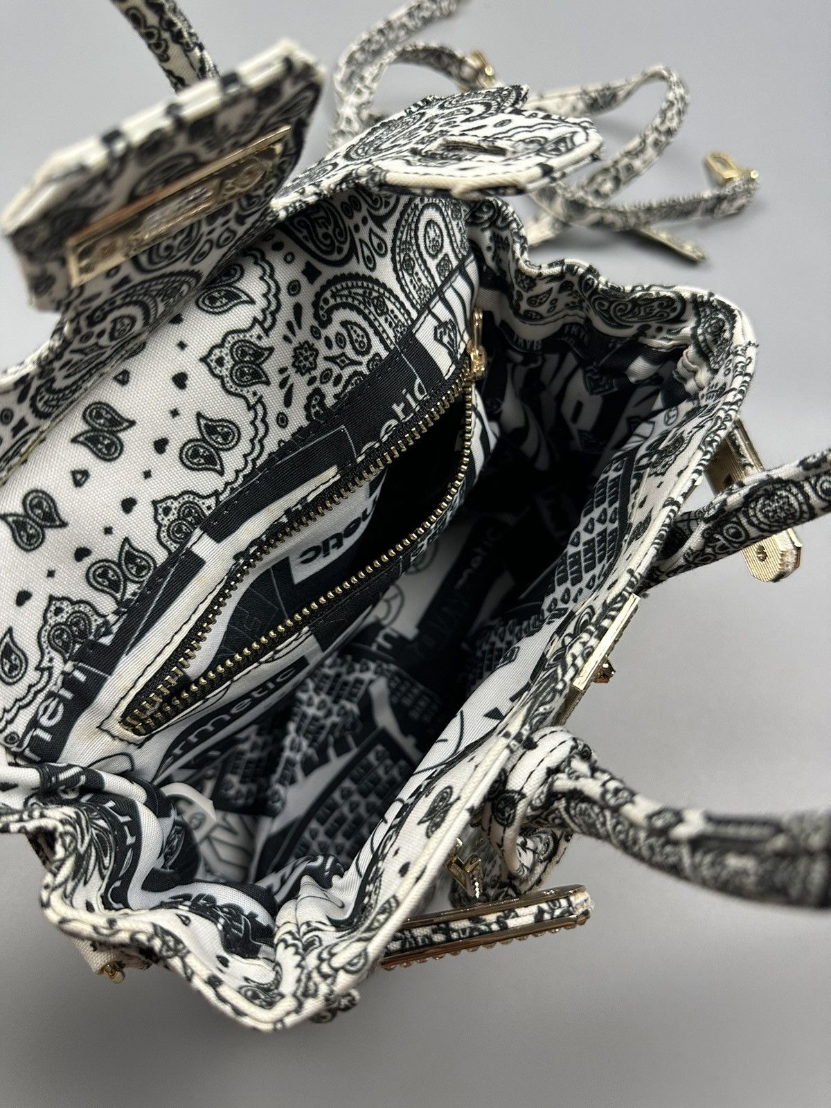 Designer × If Six Was Nine Rare Hermetic Paisley Birkin Inspired By Hermes Birkin Size ONE SIZE - 15 Thumbnail