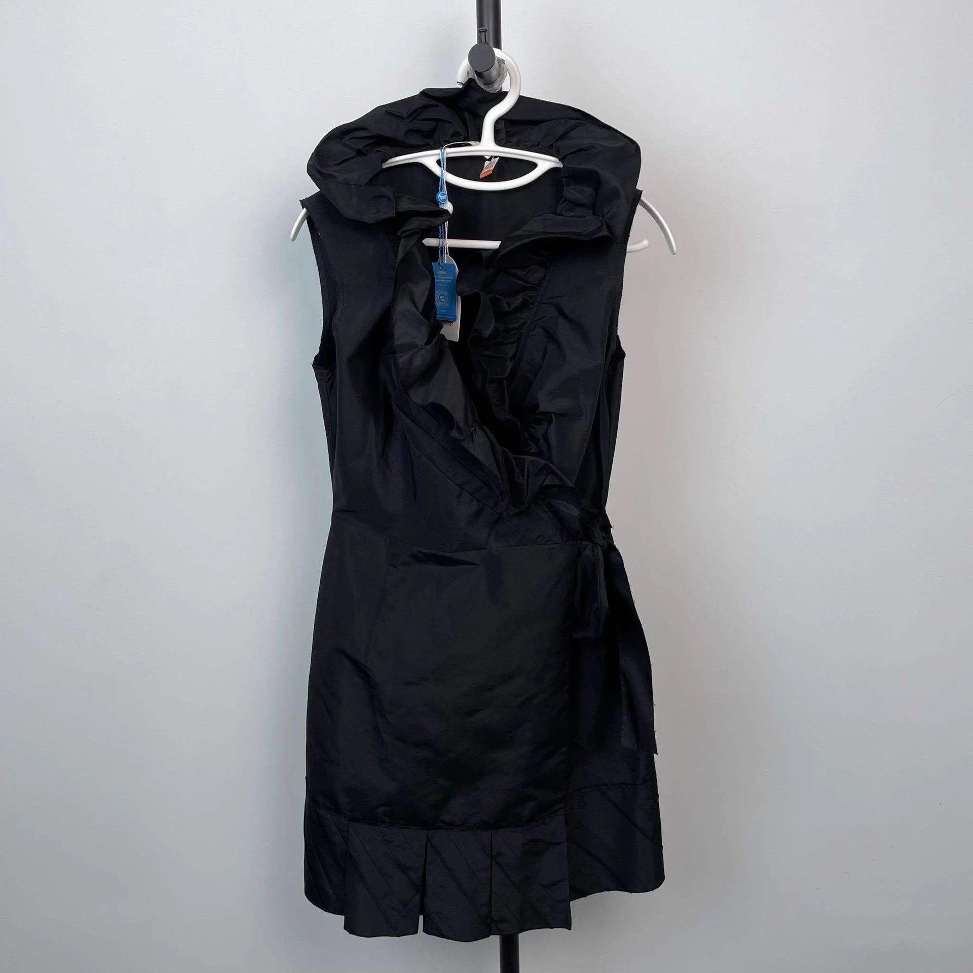Prada Prada black maxi dress 42 Size M / US 6-8 / IT 42-44 - 1 Thumbnail