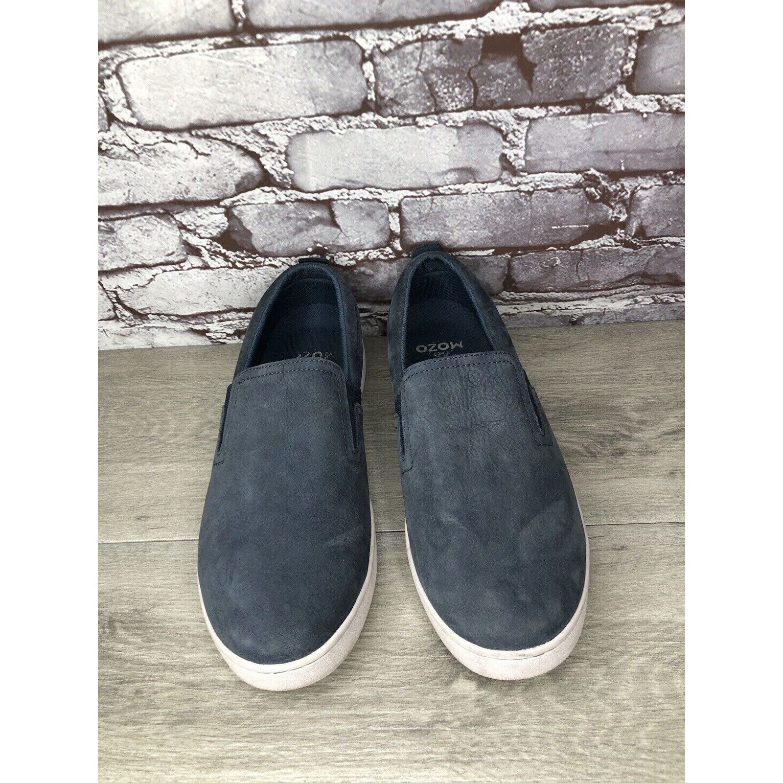 Other MOZO FLOYD M33115 BLUE SUEDE WATER RESISTANT & SLIP RESISTAN Size US 11 / EU 44 - 23 Thumbnail