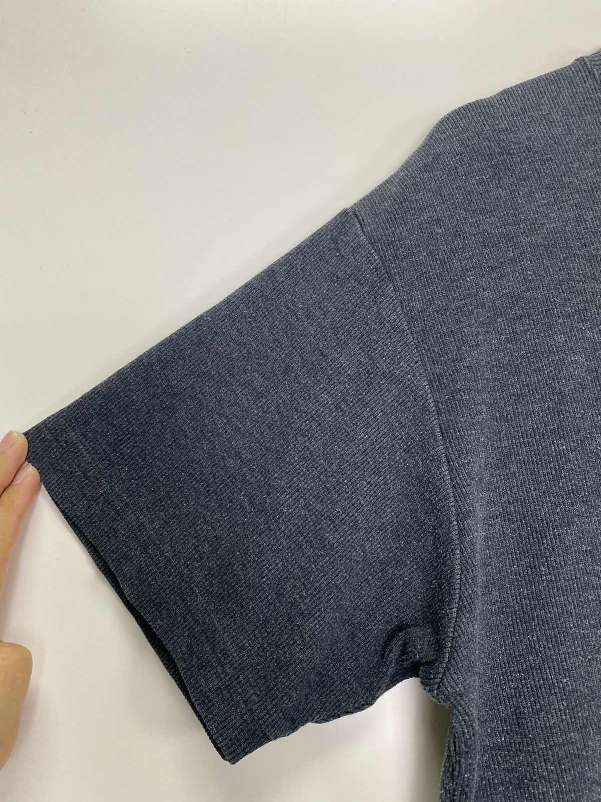Levi's × Vintage Vintage 90s Levi’s t-shirt Size US M / EU 48-50 / 2 - 7 Thumbnail