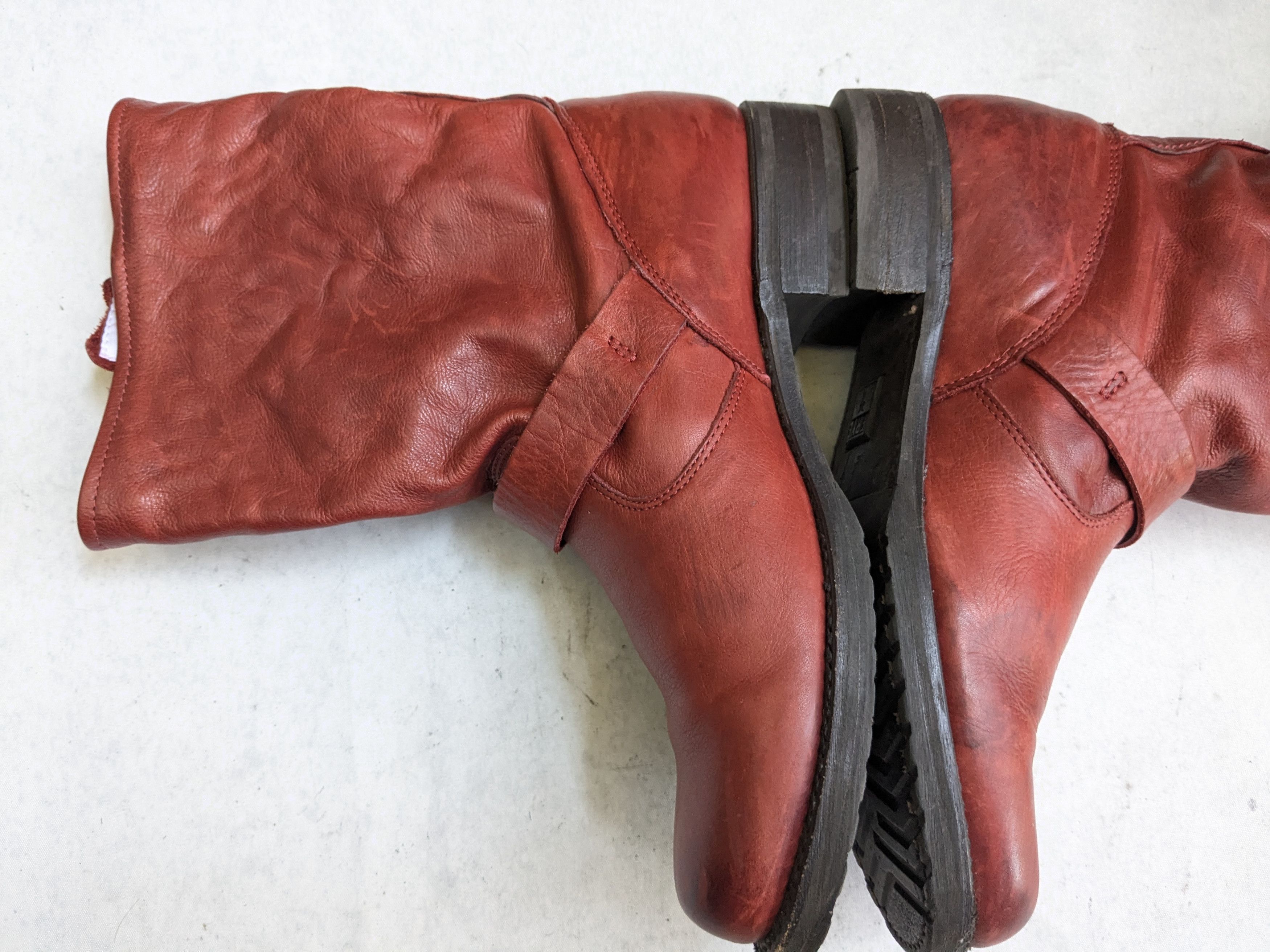 Frye Frye Harness Boots Red Leather 8 Leather Buckle Punk Size US 8 / EU 41 - 13 Thumbnail